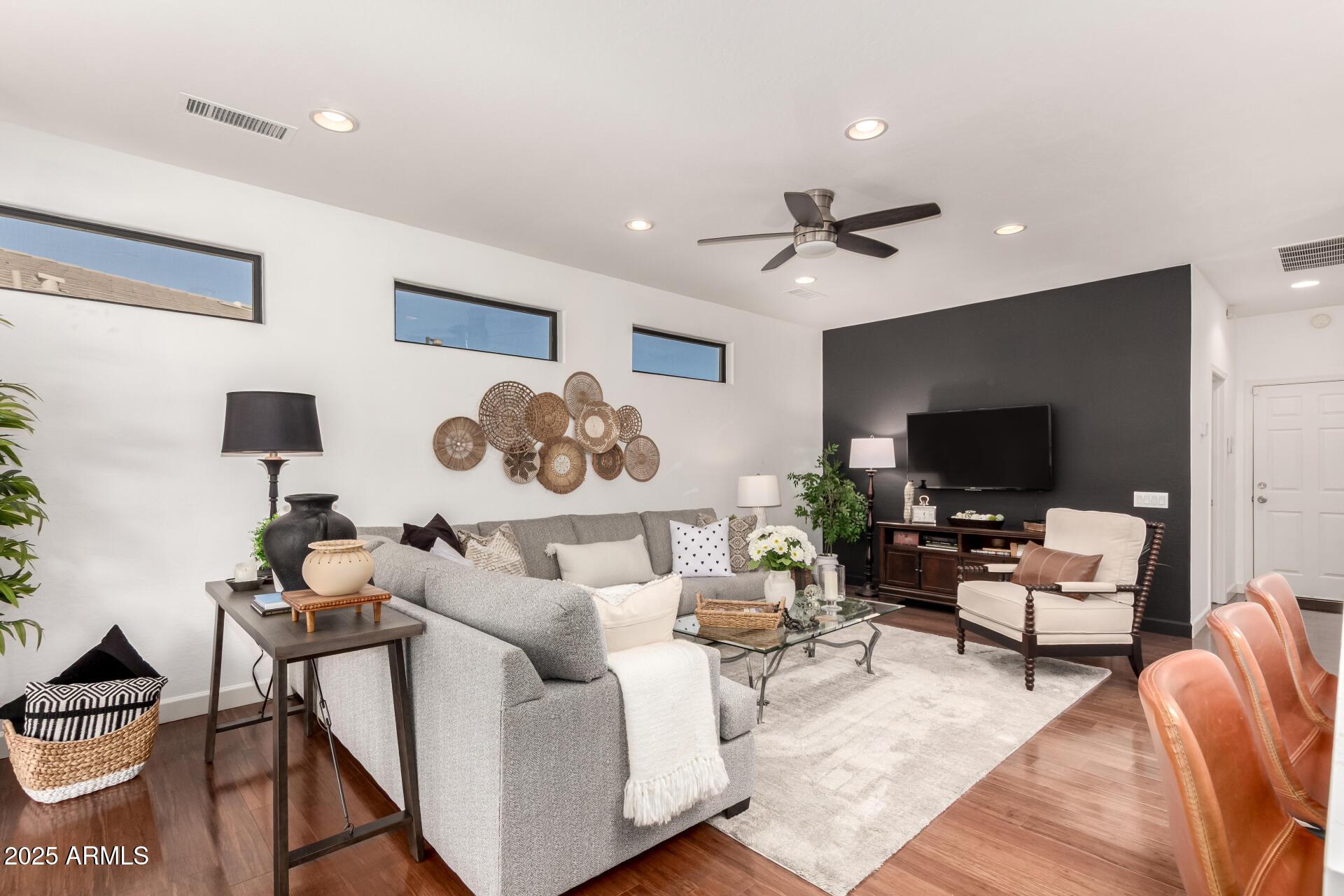 Surprise, Arizona, 85387, United States, 4 Bedrooms Bedrooms, ,3 BathroomsBathrooms,Residential,For Sale,1978130