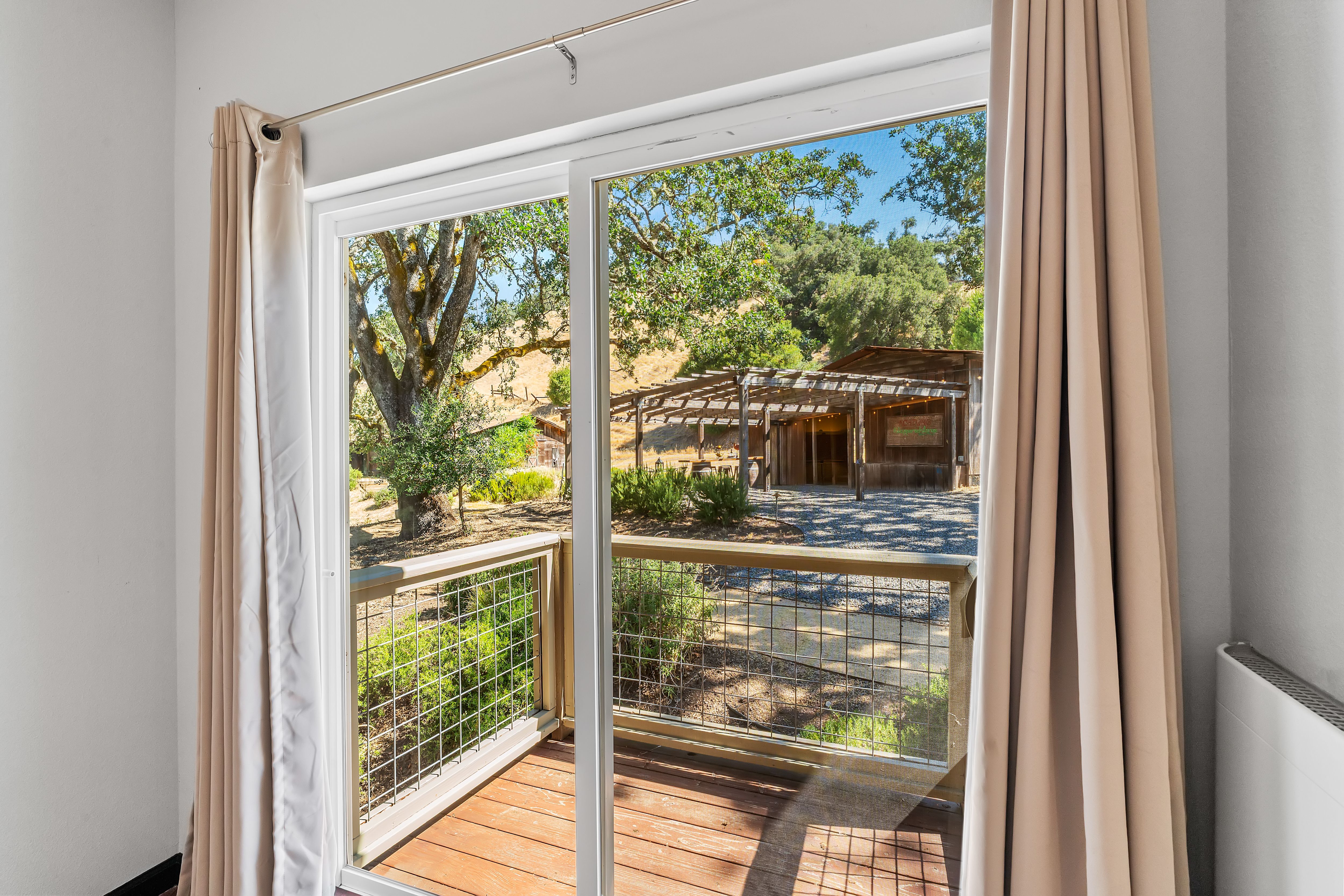  Exceptional Estate Perched On Over 11± Private Acres - 物件實景