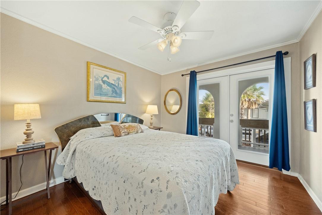 Rockport, Texas, 78382, United States, 4 Bedrooms Bedrooms, ,3 BathroomsBathrooms,Residential,For Sale,1691241