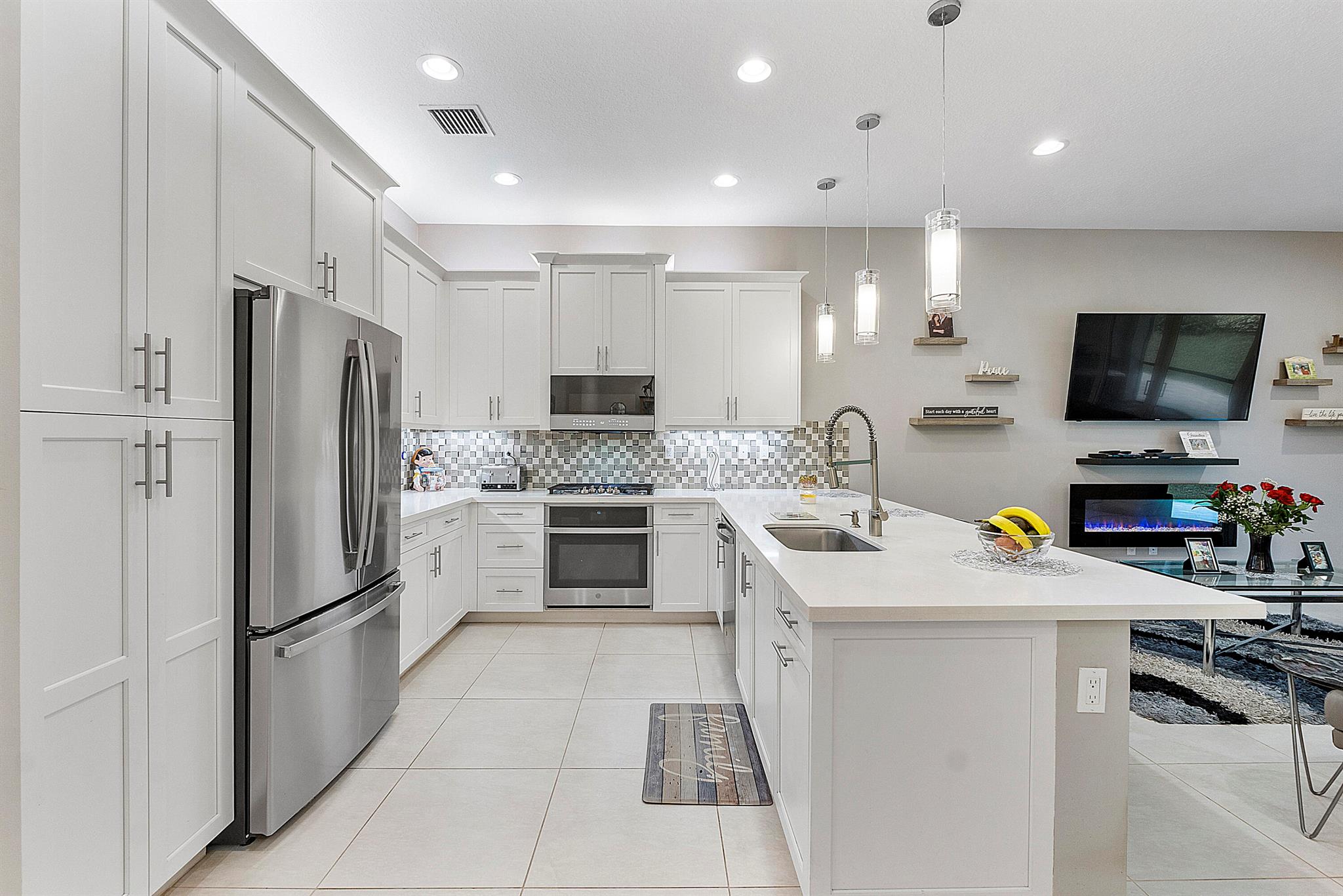 Boynton Beach, Florida, 33473, United States, 2 Bedrooms Bedrooms, ,2 BathroomsBathrooms,Residential,For Sale,1900739