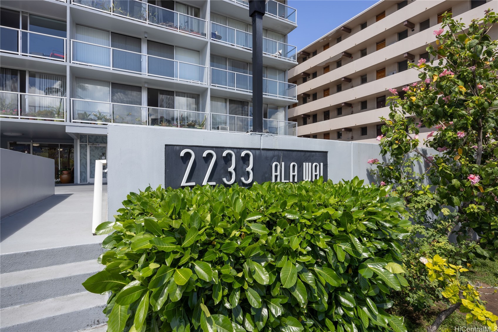 Honolulu, Hawaii, 96815, United States, 1 Bedroom Bedrooms, ,2 BathroomsBathrooms,Residential,For Sale,1847684