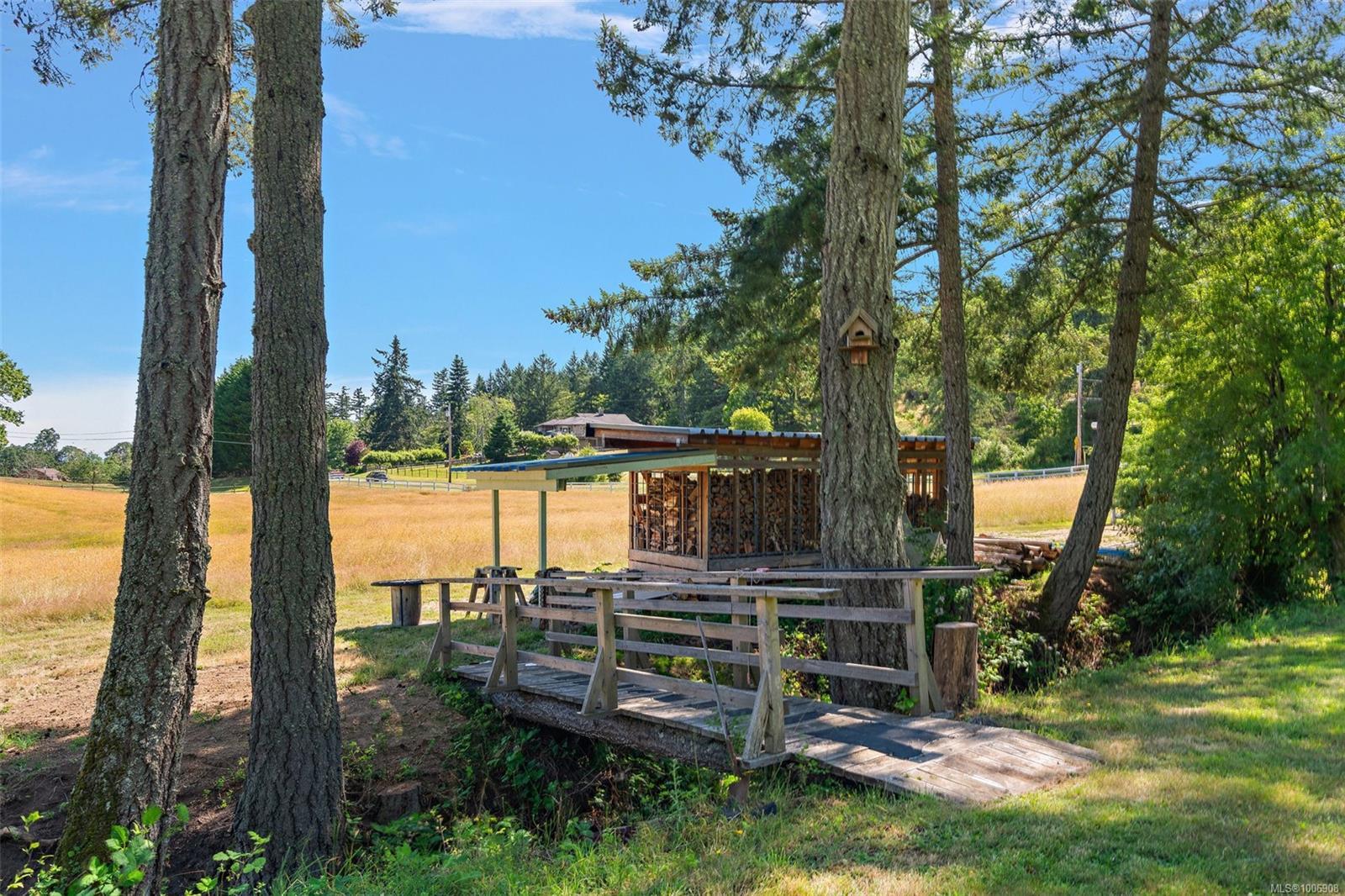 SAANICH, British Columbia, V9E 2C8, CA, 5 Bedrooms Bedrooms, ,Residential,For Sale,1890664