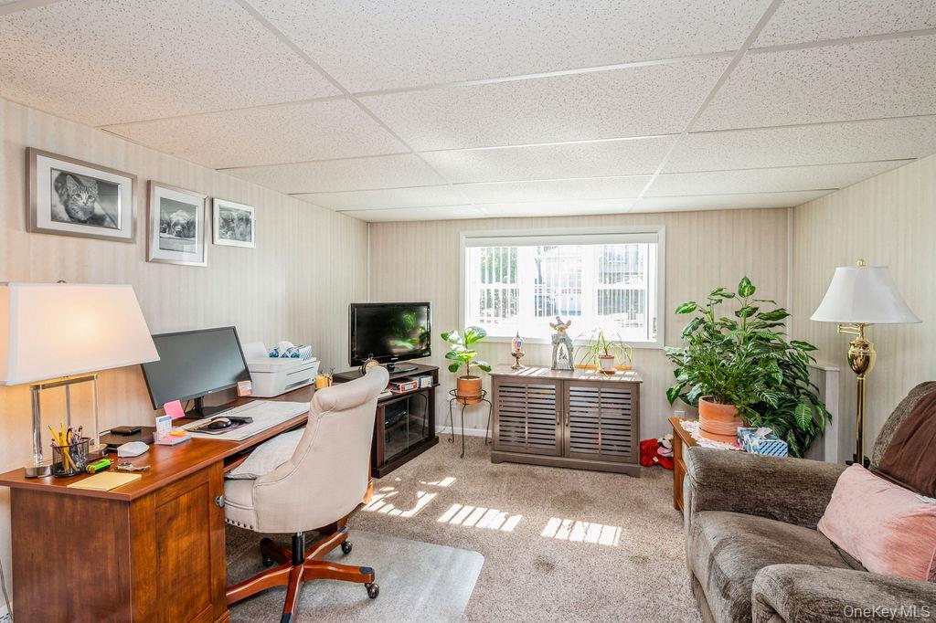 Massapequa, New York, 11758, United States, 4 Bedrooms Bedrooms, ,2 BathroomsBathrooms,Residential,For Sale,1927254