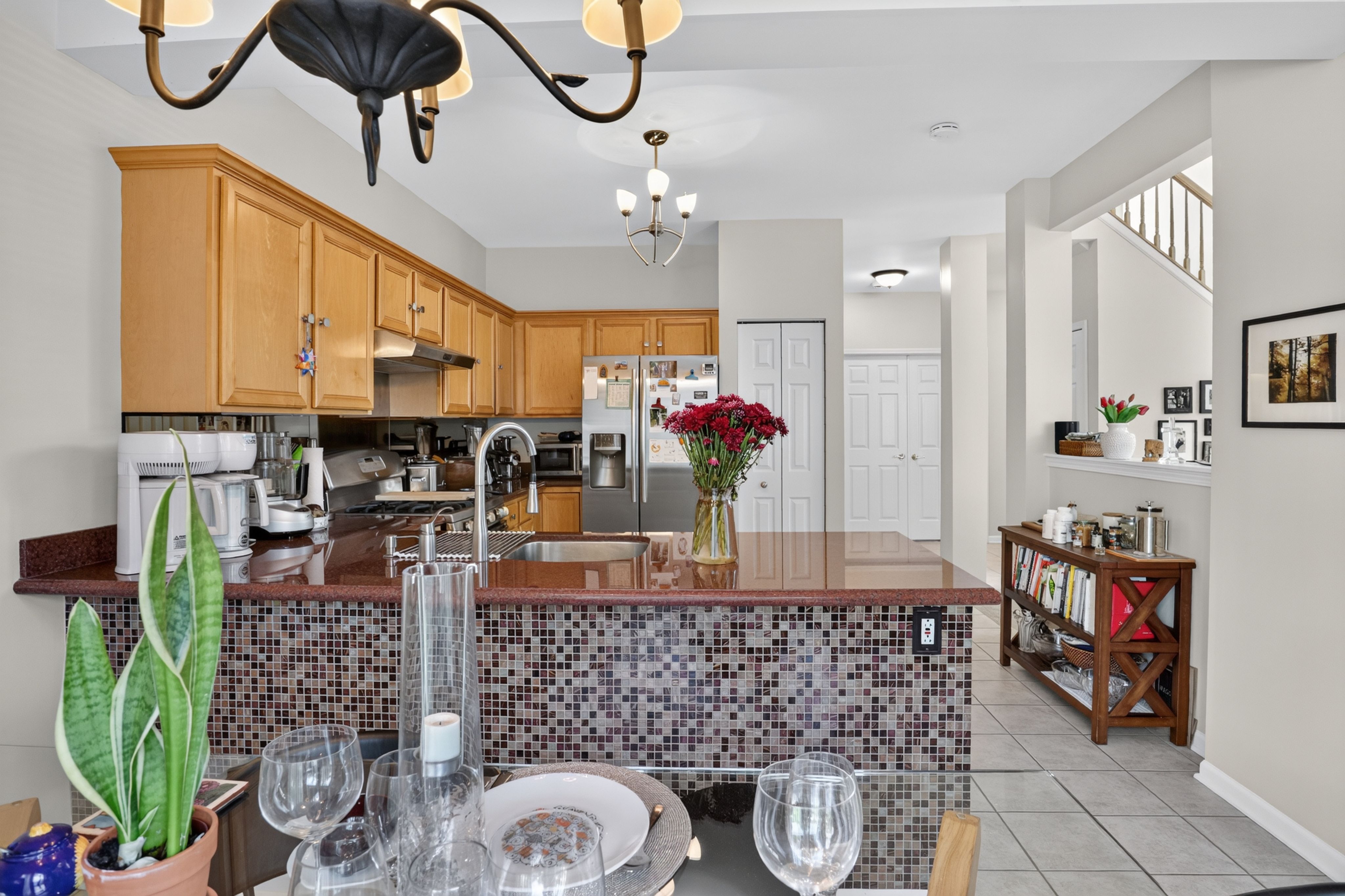  Beautiful Private End-unit Townhome Overlooking a Peaceful Pond - 物件實景