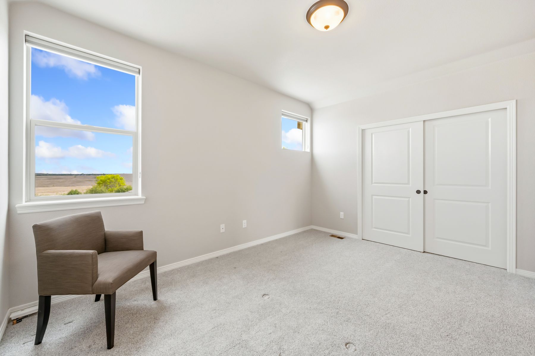  Beautifully Maintained Home in the Highly Sought-After Harmony Ridge Community - 物件實景