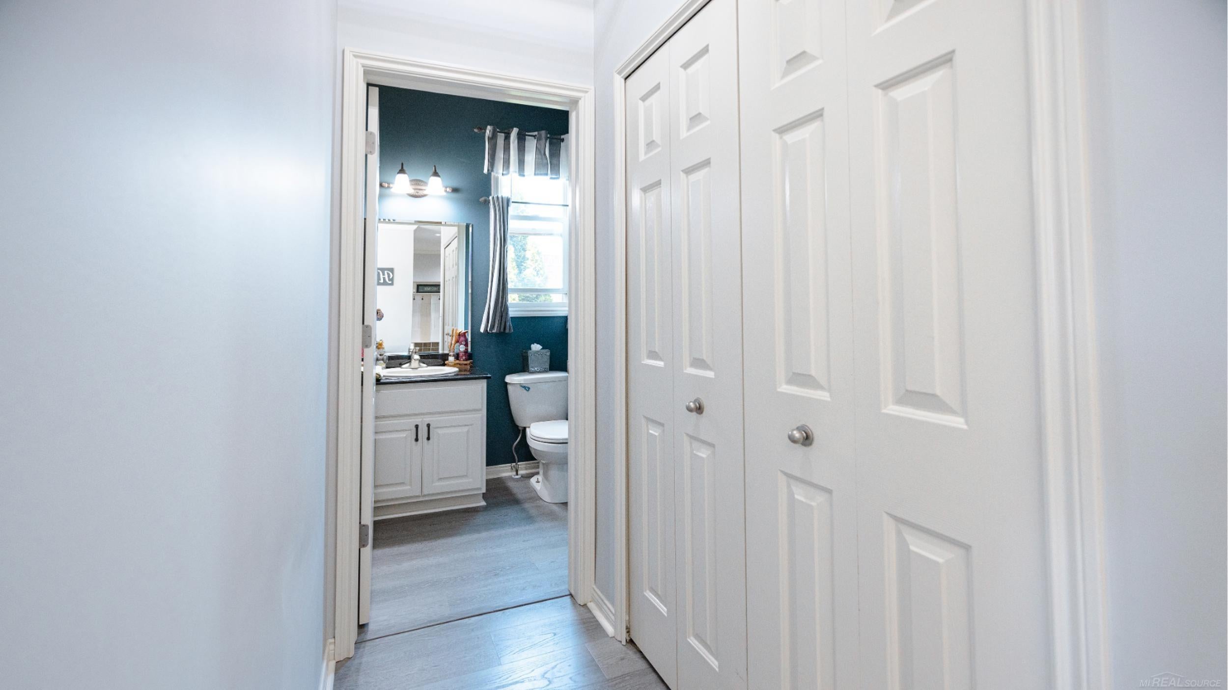 Macomb, Michigan, 48044, United States, 4 Bedrooms Bedrooms, ,3 BathroomsBathrooms,Residential,For Sale,1983565