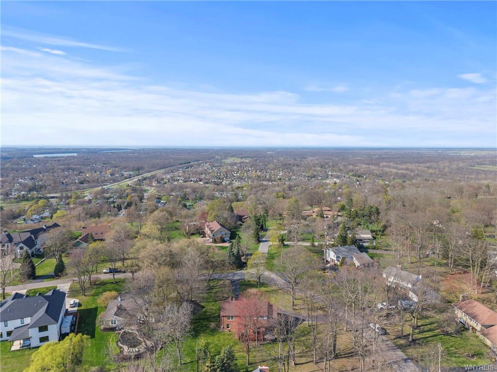 Lewiston, New York, 14092, United States, 5 Bedrooms Bedrooms, ,3 BathroomsBathrooms,Residential,For Sale,1849954