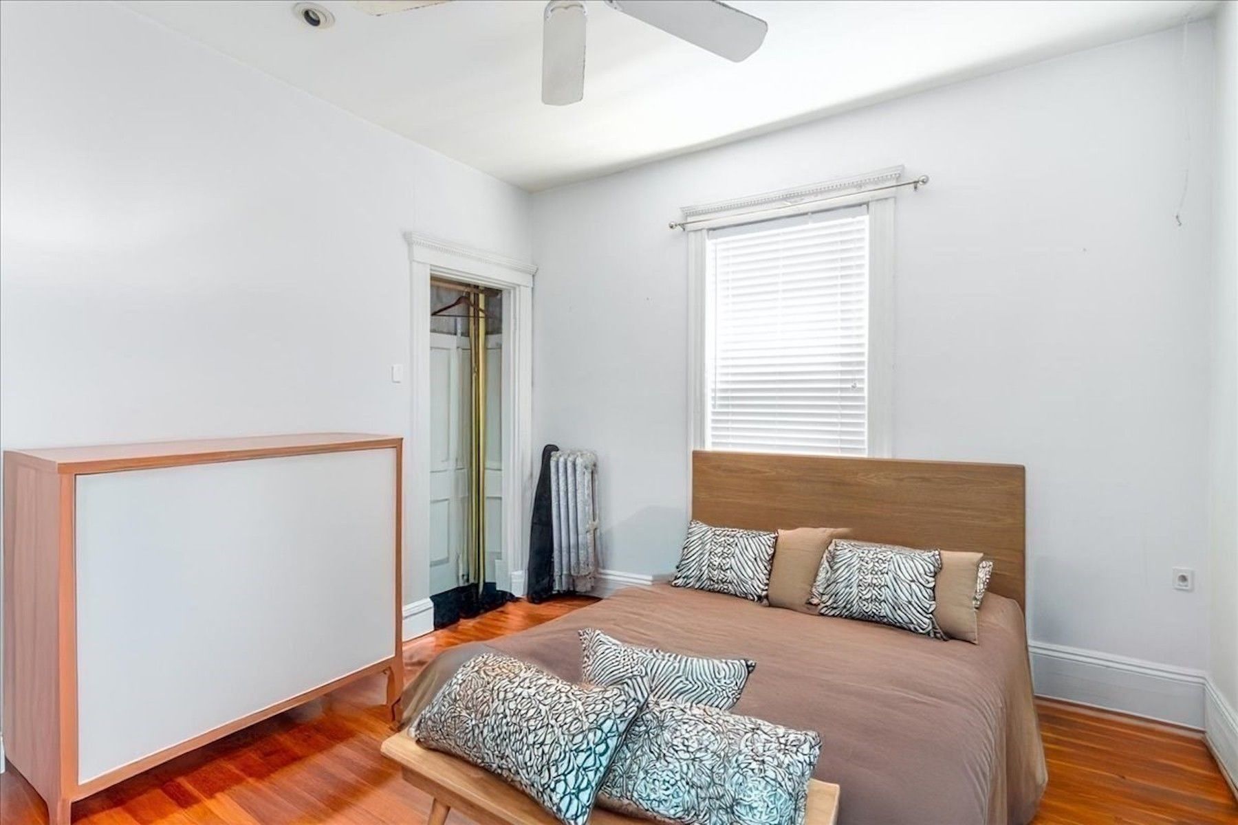  142 Calumet Street, Boston, MA, 02120 - 物件實景