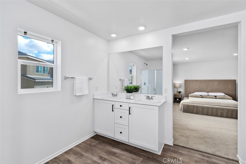 Winchester, California, 92596, United States, 5 Bedrooms Bedrooms, ,3 BathroomsBathrooms,Residential,For Sale,1986511