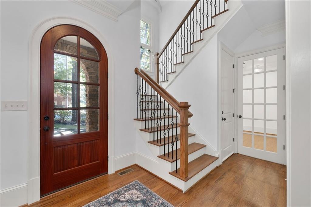 Decatur, Georgia, 30033, United States, 4 Bedrooms Bedrooms, ,4 BathroomsBathrooms,Residential,For Sale,1989134