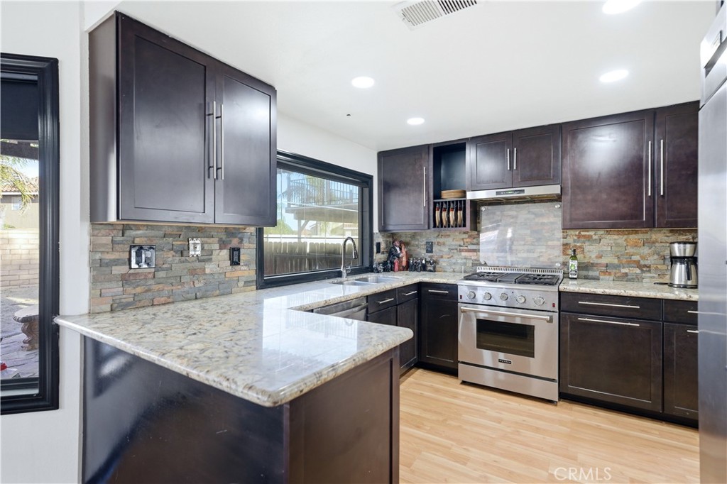 Fontana, California, 92336, United States, 3 Bedrooms Bedrooms, ,2 BathroomsBathrooms,Residential,For Sale,2028029