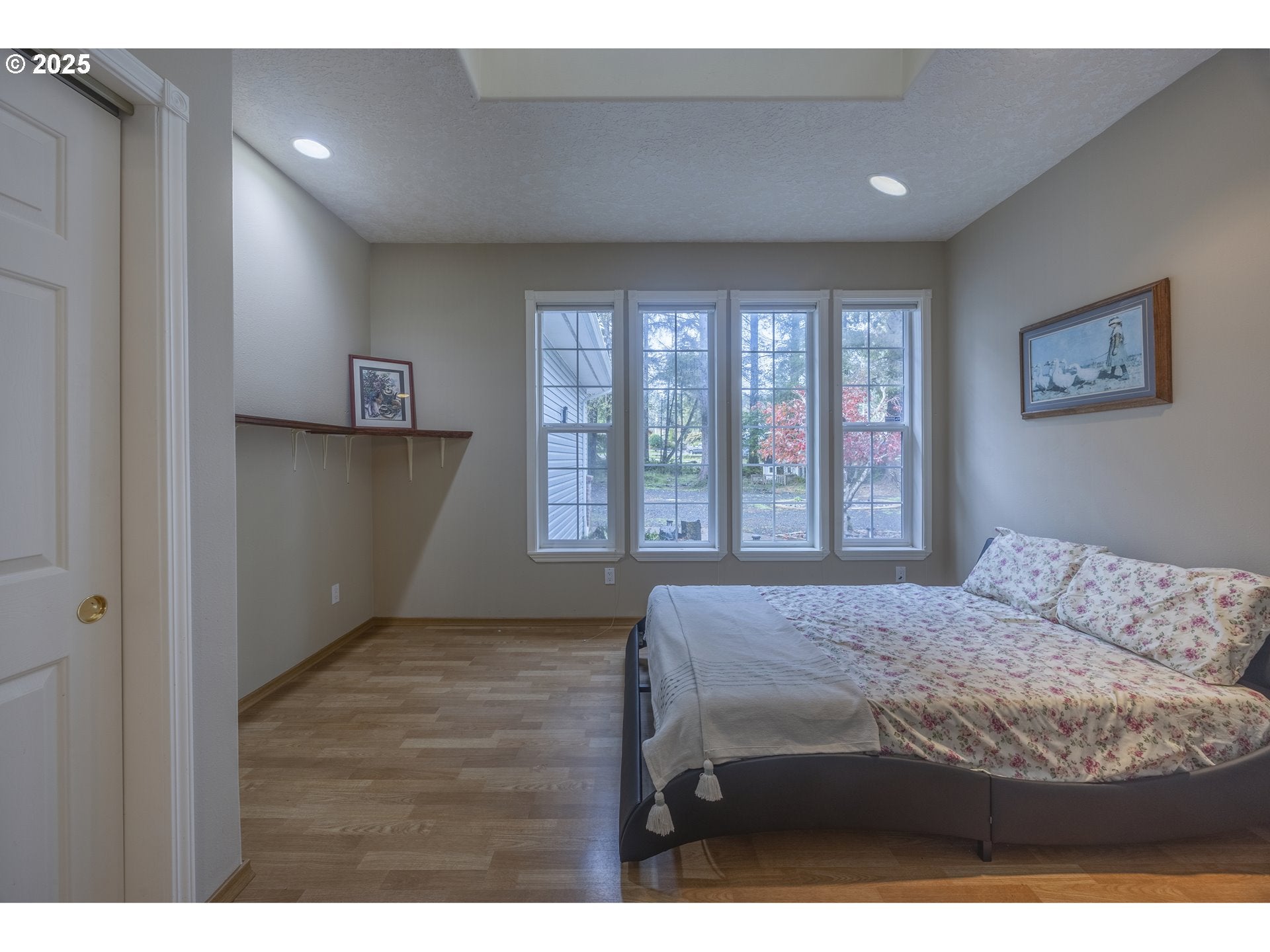 LincolnCity, Oregon, 97367, United States, 4 Bedrooms Bedrooms, ,3 BathroomsBathrooms,Residential,For Sale,1994923