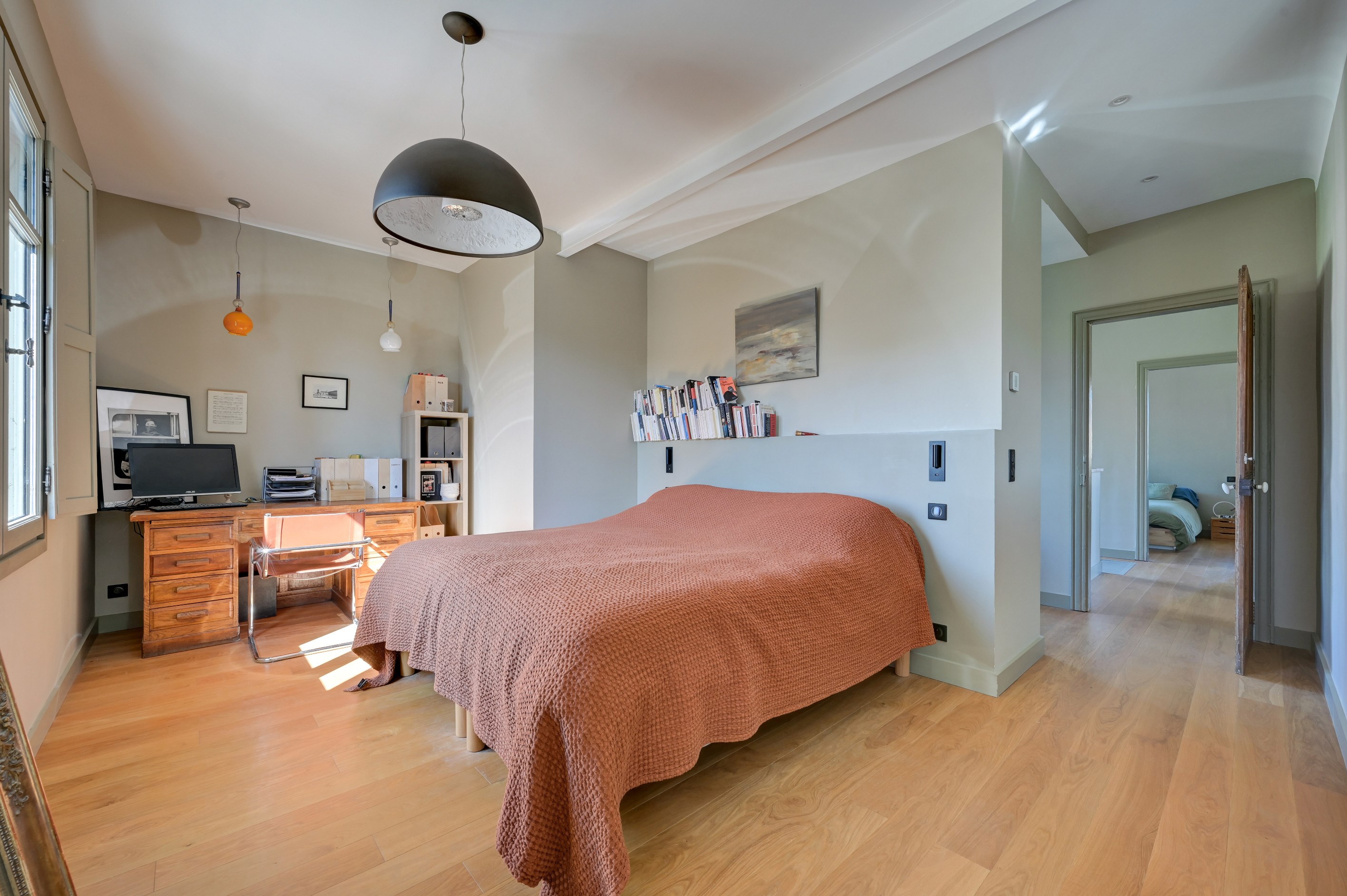  Townhouse with garden and swimming pool, 5 minutes