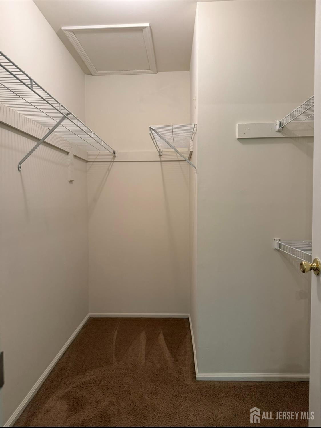 Jamesburg, New Jersey, 08831, United States, 3 Bedrooms Bedrooms, ,3 BathroomsBathrooms,Residential,For Sale,1964008