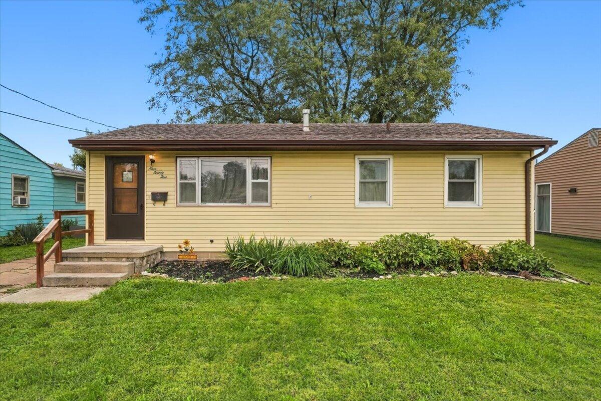 Spruce St, Council Bluffs, IA 51501 #1