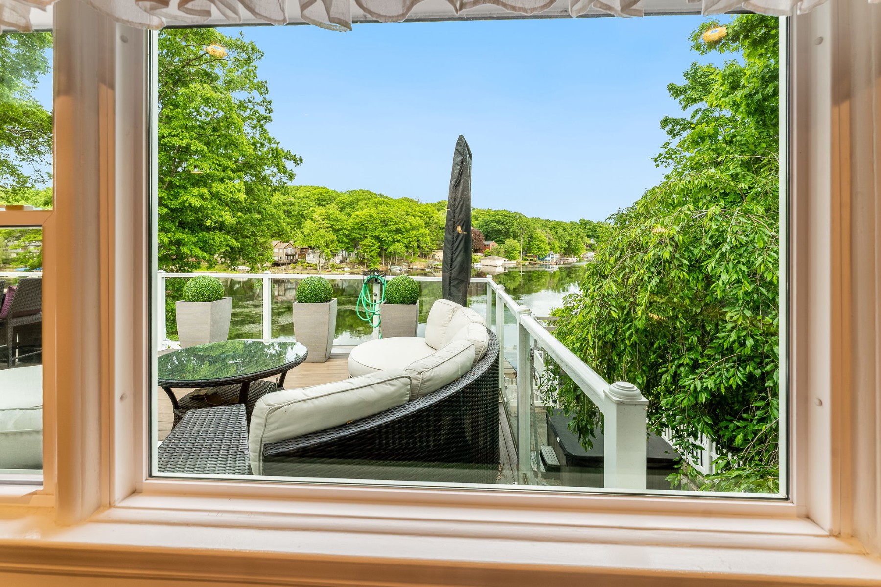  ELITE NO-WAKE Lakefront Estate : Main-Level Living, Terraced Yard & docks - 物件實景