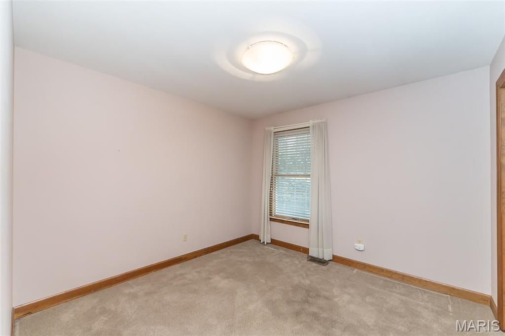 Chesterfield, Missouri, 63017, United States, 4 Bedrooms Bedrooms, ,4 BathroomsBathrooms,Residential,For Sale,1917696