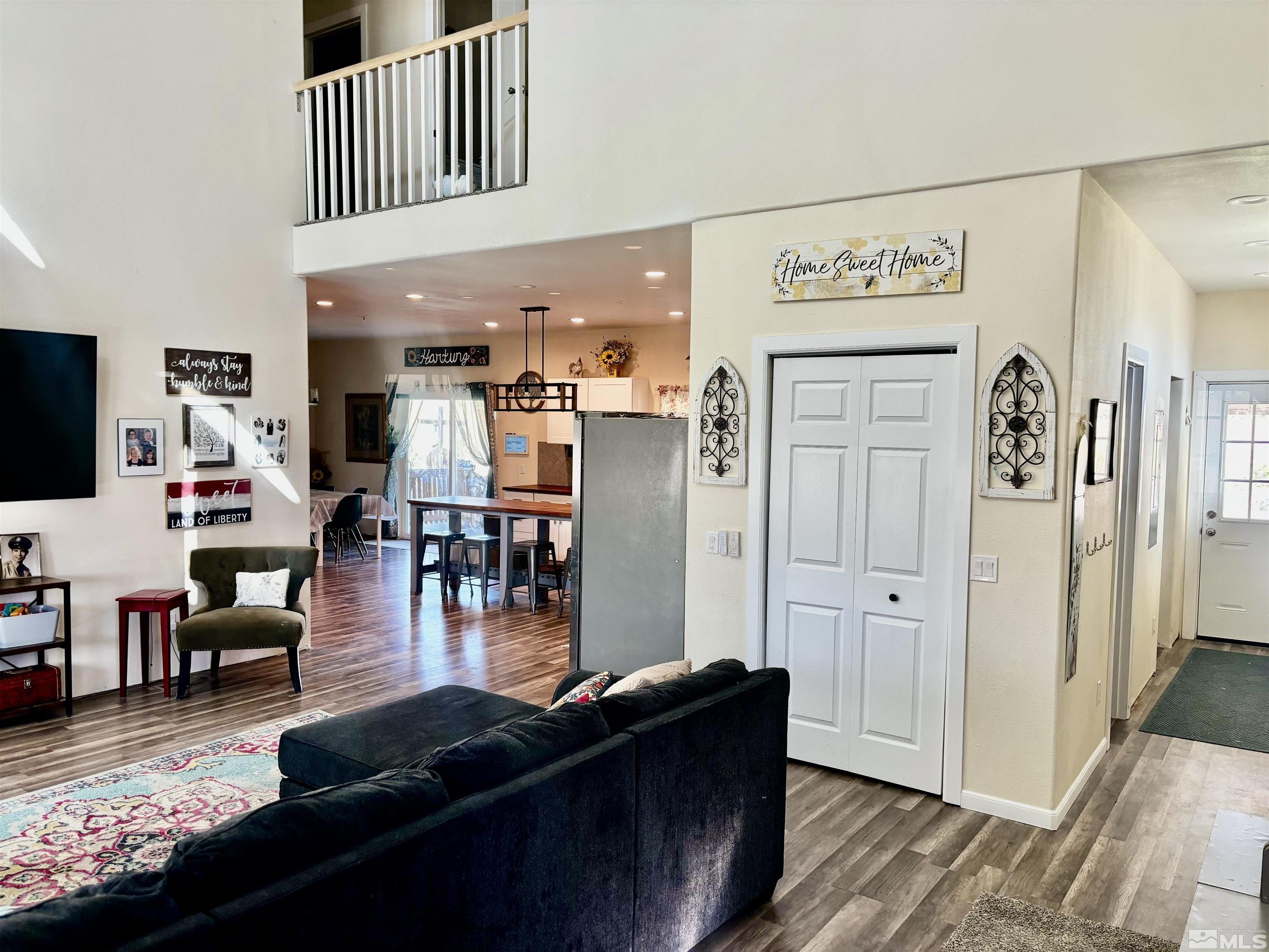 Winnemucca, Nevada, 89445, United States, 5 Bedrooms Bedrooms, ,4 BathroomsBathrooms,Residential,For Sale,1975450