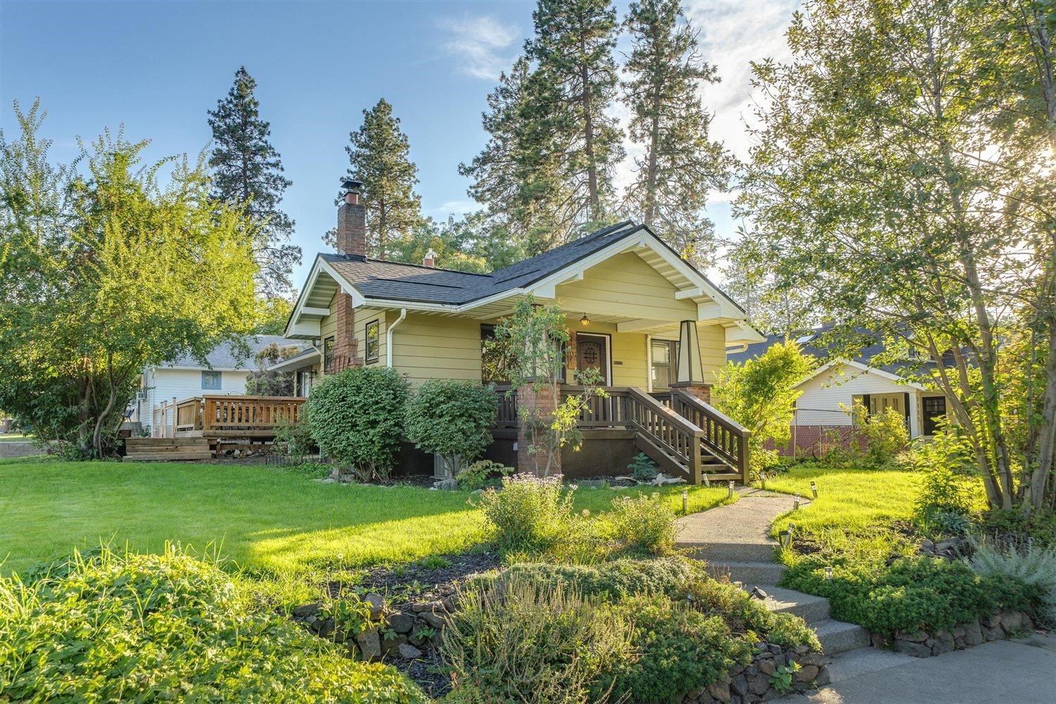 Spokane, Washington, 99203, United States, 3 Bedrooms Bedrooms, ,2 BathroomsBathrooms,Residential,For Sale,2001834