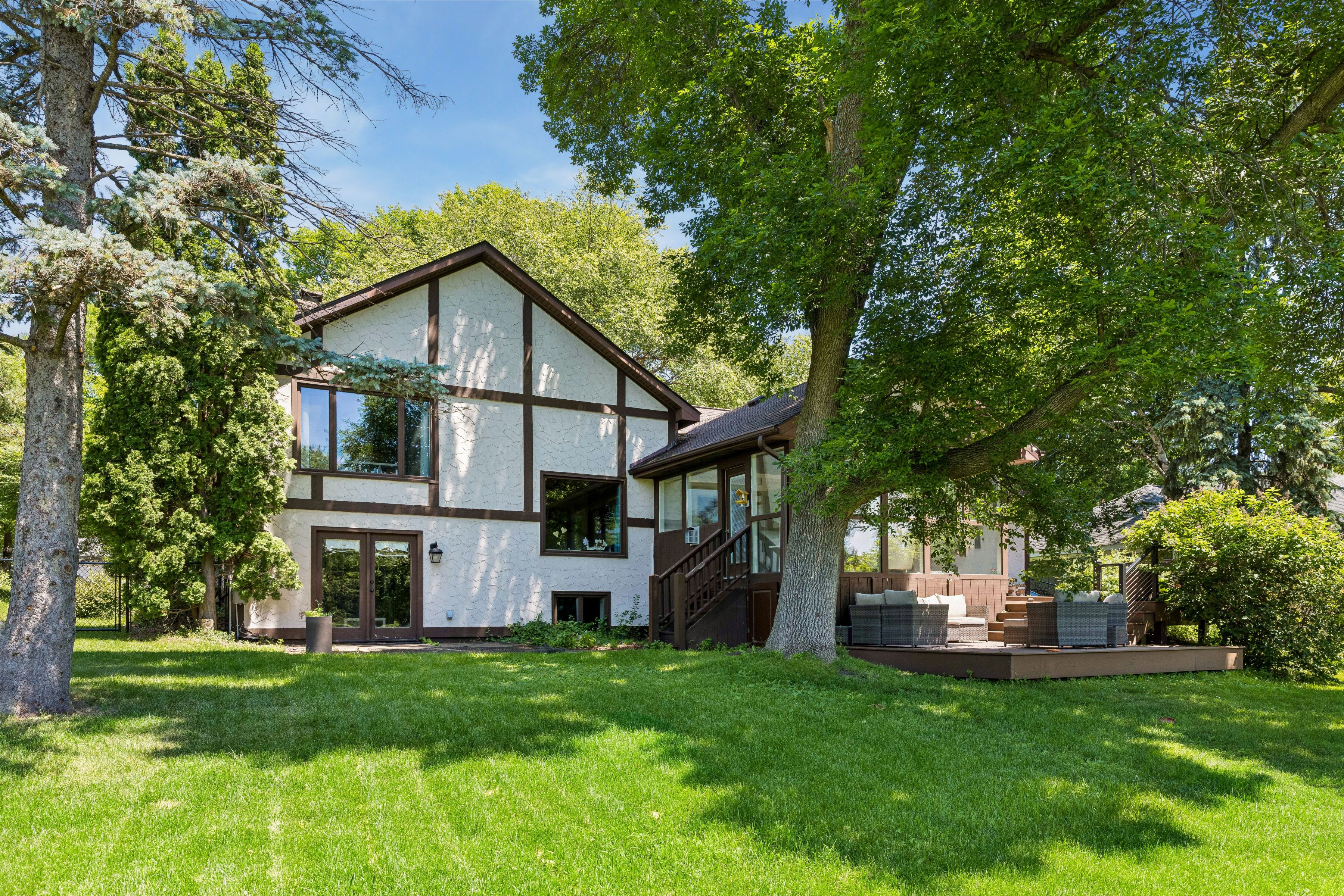  Beautifully Updated Home Overlooking Bent Creek Golf Course - 物件實景