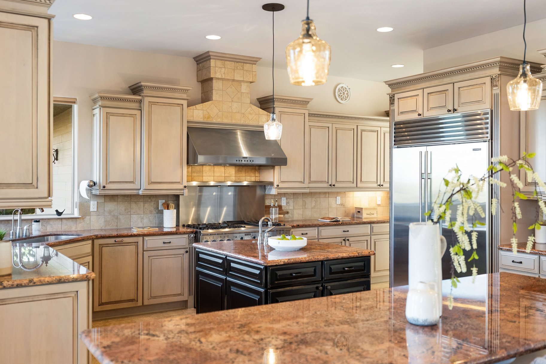  Private Mountain Estate with Elevated Views - 物件實景