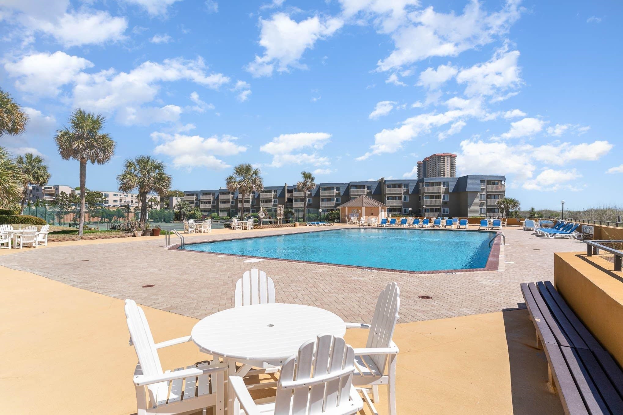 Myrtle Beach, South Carolina, 29572, United States, 2 Bedrooms Bedrooms, ,2 BathroomsBathrooms,Residential,For Sale,2009274