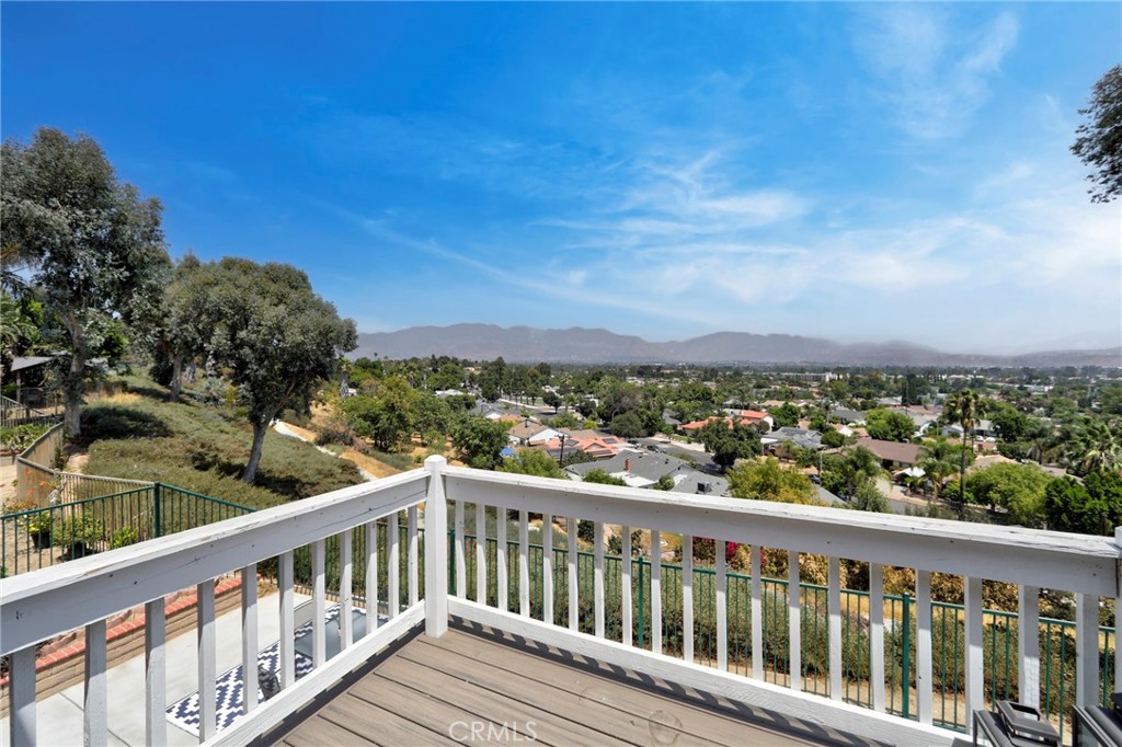 Sylmar, California, 91342, United States, 3 Bedrooms Bedrooms, ,3 BathroomsBathrooms,Residential,For Sale,1917453