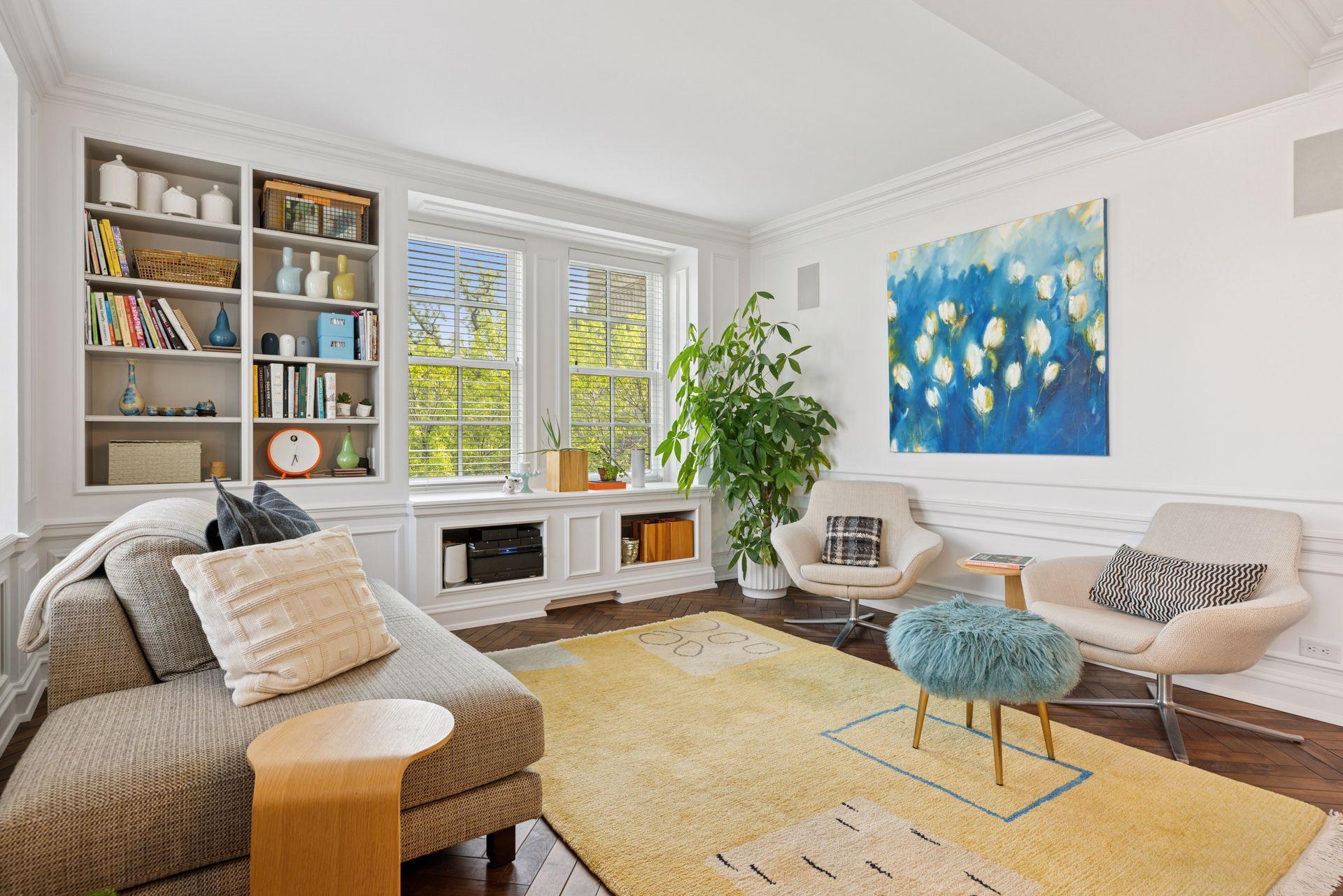 Minneapolis, Minnesota, 55403, United States, 2 Bedrooms Bedrooms, ,2 BathroomsBathrooms,Residential,For Sale,1926216