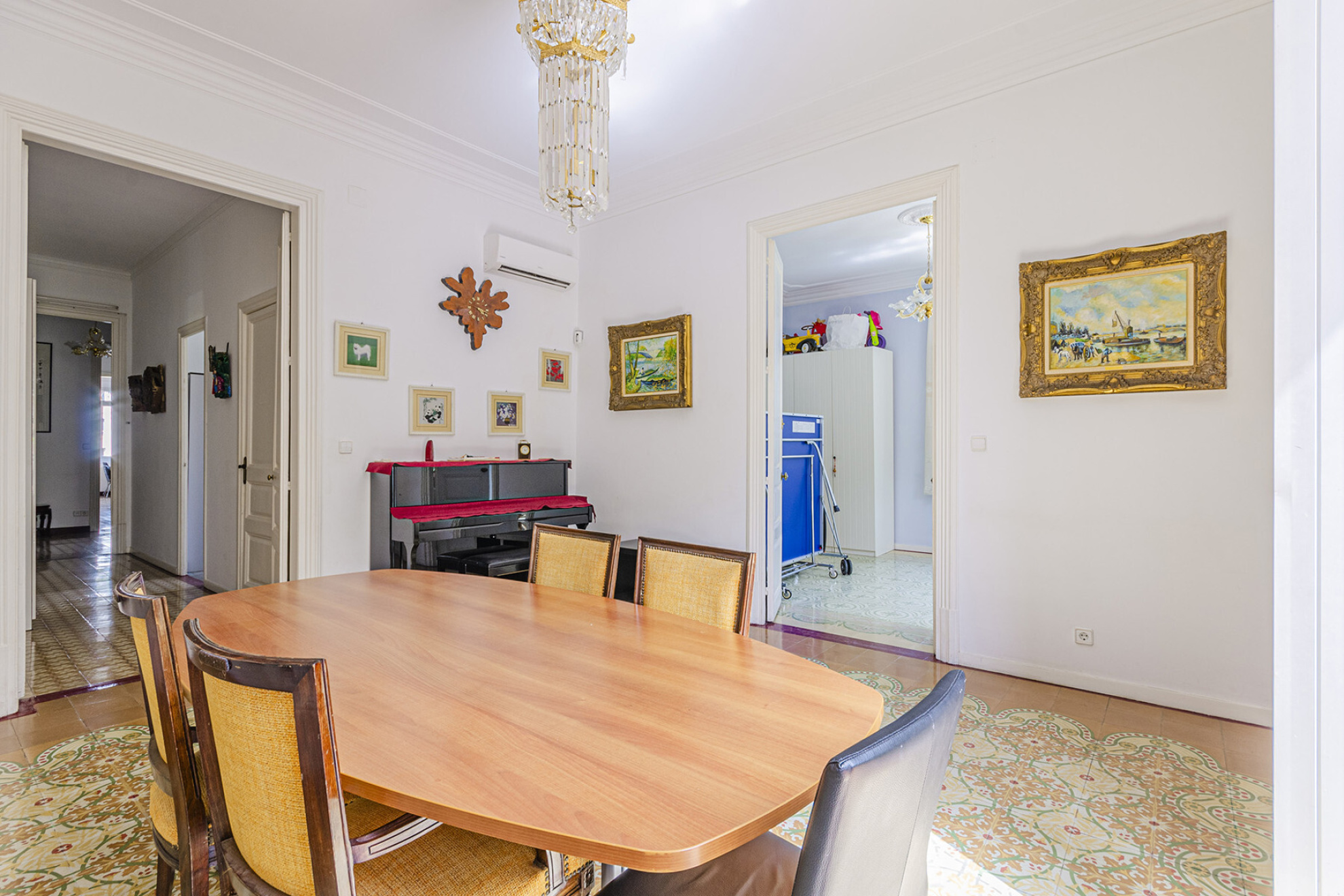  Fascinating exterior apartment with views of Pasaje Permanyer - 物件實景