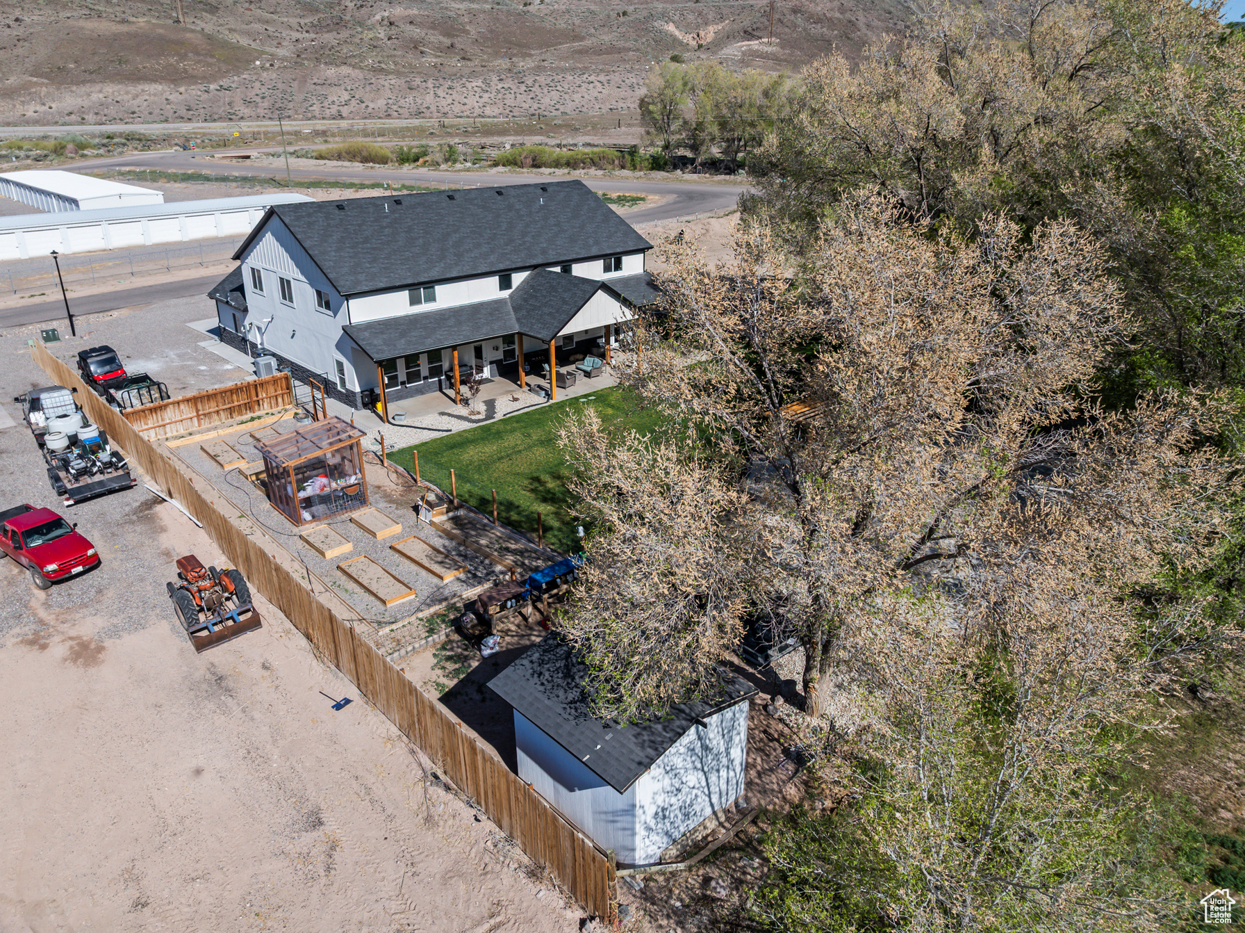 Elsinore, Utah, 84724, United States, 6 Bedrooms Bedrooms, ,4 BathroomsBathrooms,Residential,For Sale,1796854