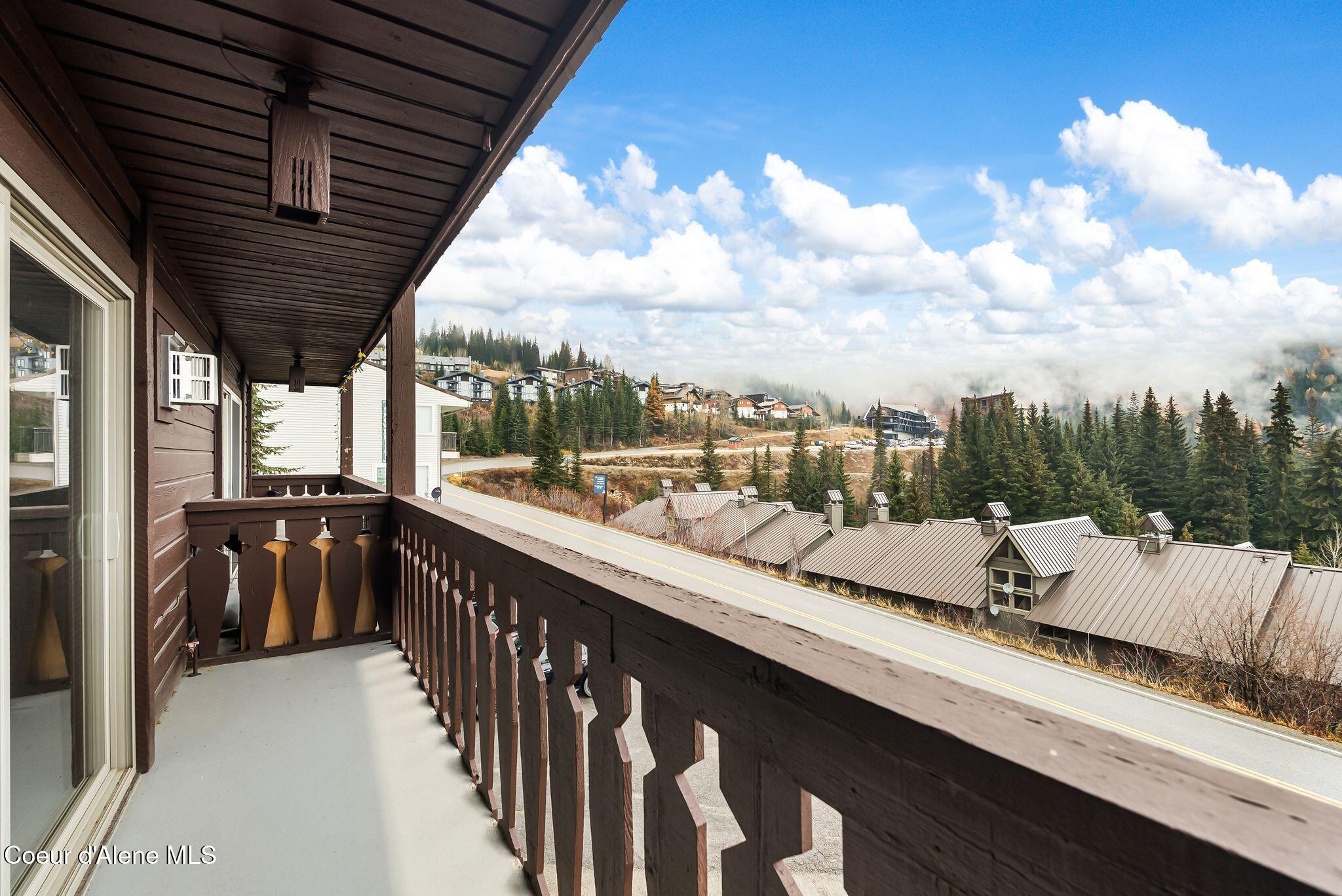 Sandpoint, Idaho, 83864, United States, 1 Bedroom Bedrooms, ,1 BathroomBathrooms,Residential,For Sale,1994218