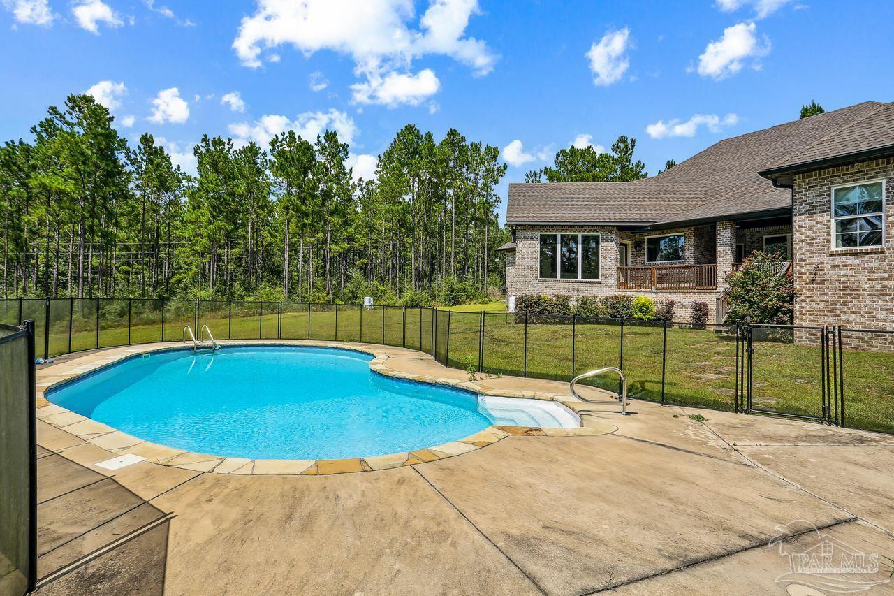Pace, Florida, 32571, United States, 5 Bedrooms Bedrooms, ,4 BathroomsBathrooms,Residential,For Sale,1941978