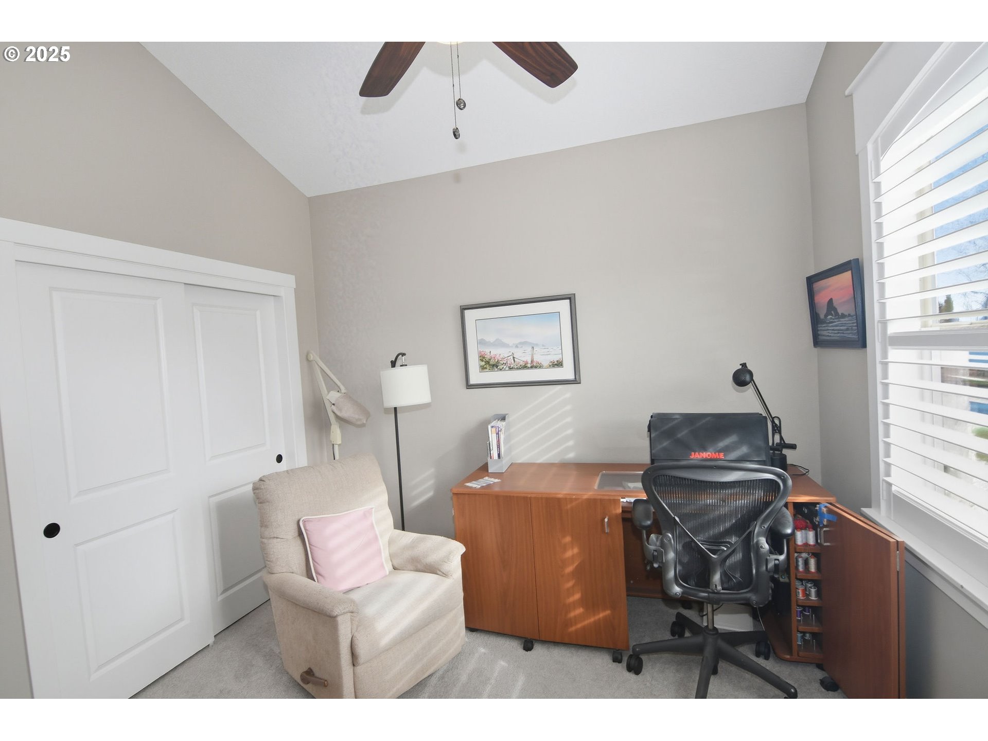 Ridgefield, Washington, 98642, United States, 2 Bedrooms Bedrooms, ,2 BathroomsBathrooms,Residential,For Sale,1971476