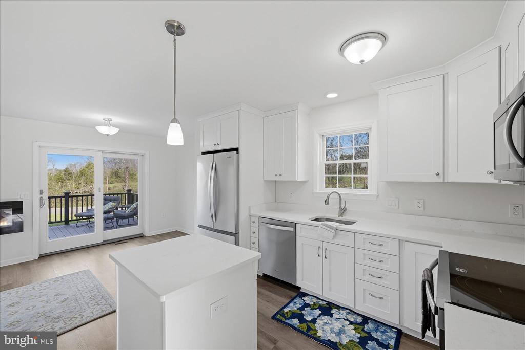 Boyce, Virginia, 22620, United States, 3 Bedrooms Bedrooms, ,3 BathroomsBathrooms,Residential,For Sale,2032757