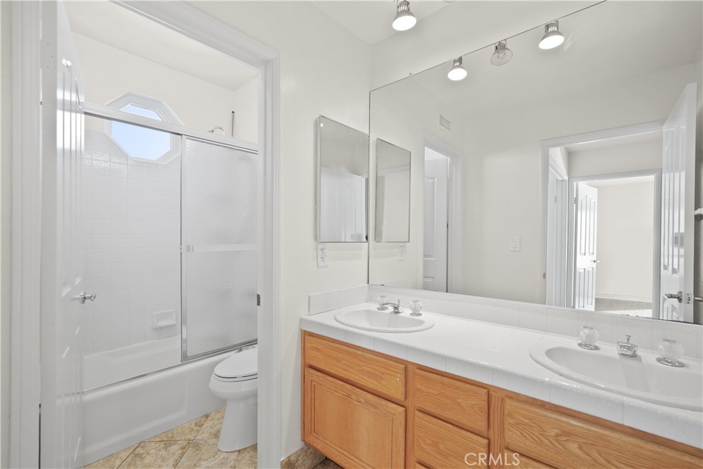 Menifee, California, 92584, United States, 5 Bedrooms Bedrooms, ,3 BathroomsBathrooms,Residential,For Sale,2001778