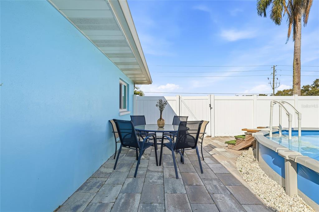 Dunedin, Florida, 34698, United States, 3 Bedrooms Bedrooms, ,2 BathroomsBathrooms,Residential,For Sale,2003433