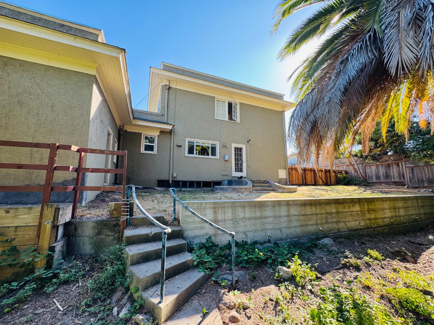 Santa Cruz, California, 95060, United States, 3 Bedrooms Bedrooms, ,2 BathroomsBathrooms,Residential,For Sale,2001181