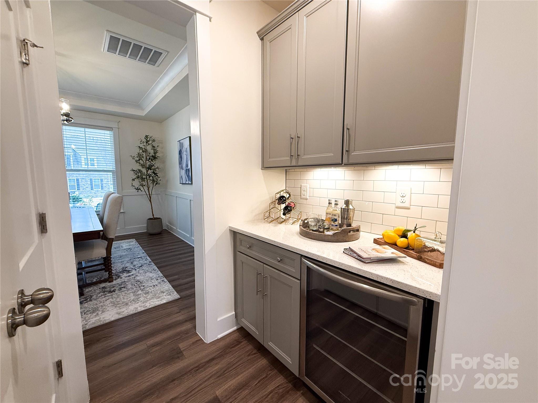 Huntersville, North Carolina, 28078, United States, 6 Bedrooms Bedrooms, ,5 BathroomsBathrooms,Residential,For Sale,1988370