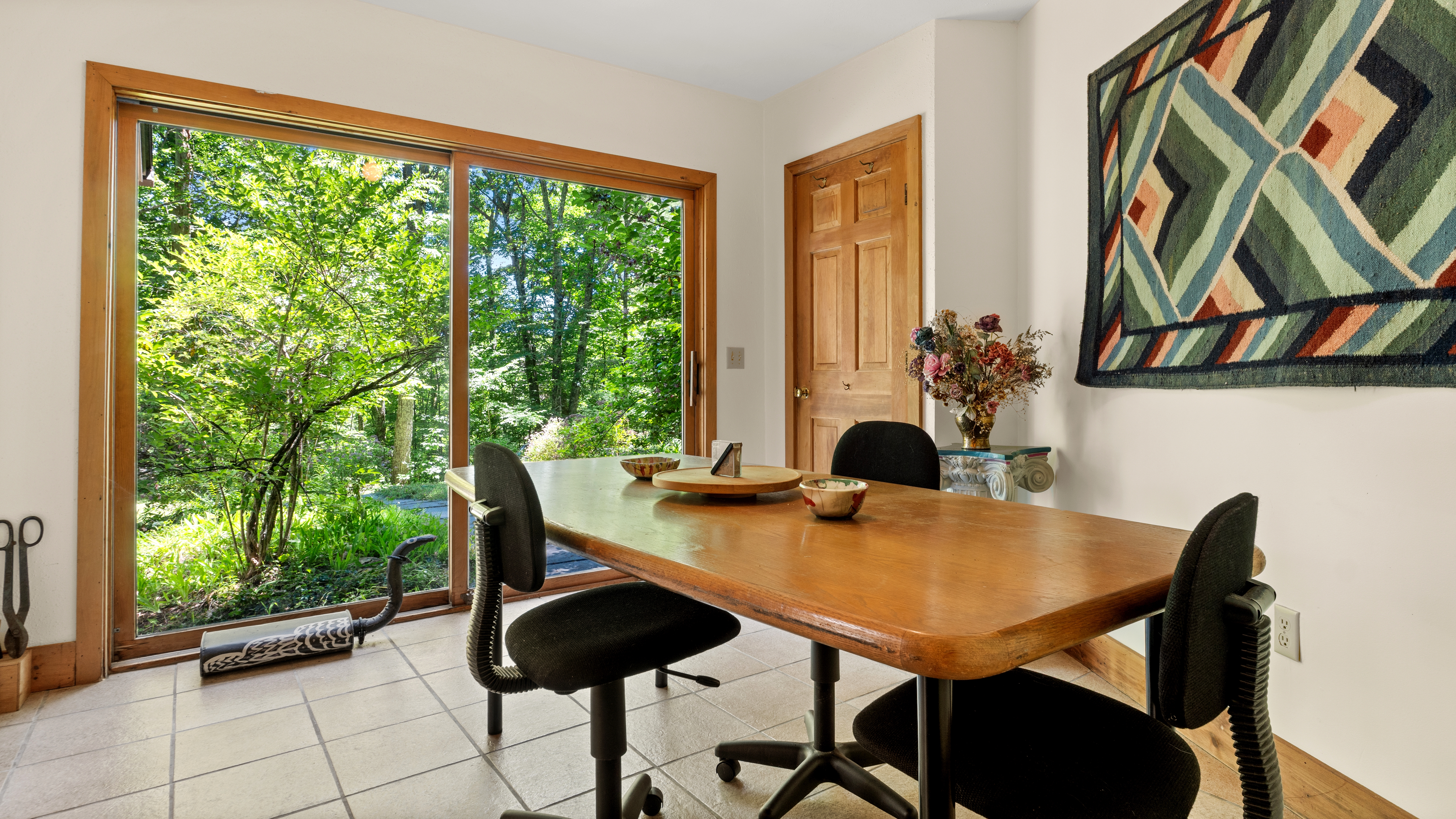  where  privacy meets convenience in egremont - 物件實景