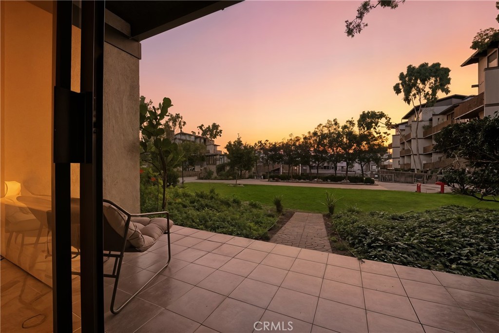 Long Beach, California, 90803, United States, 1 Bedroom Bedrooms, ,1 BathroomBathrooms,Residential,For Sale,2003113