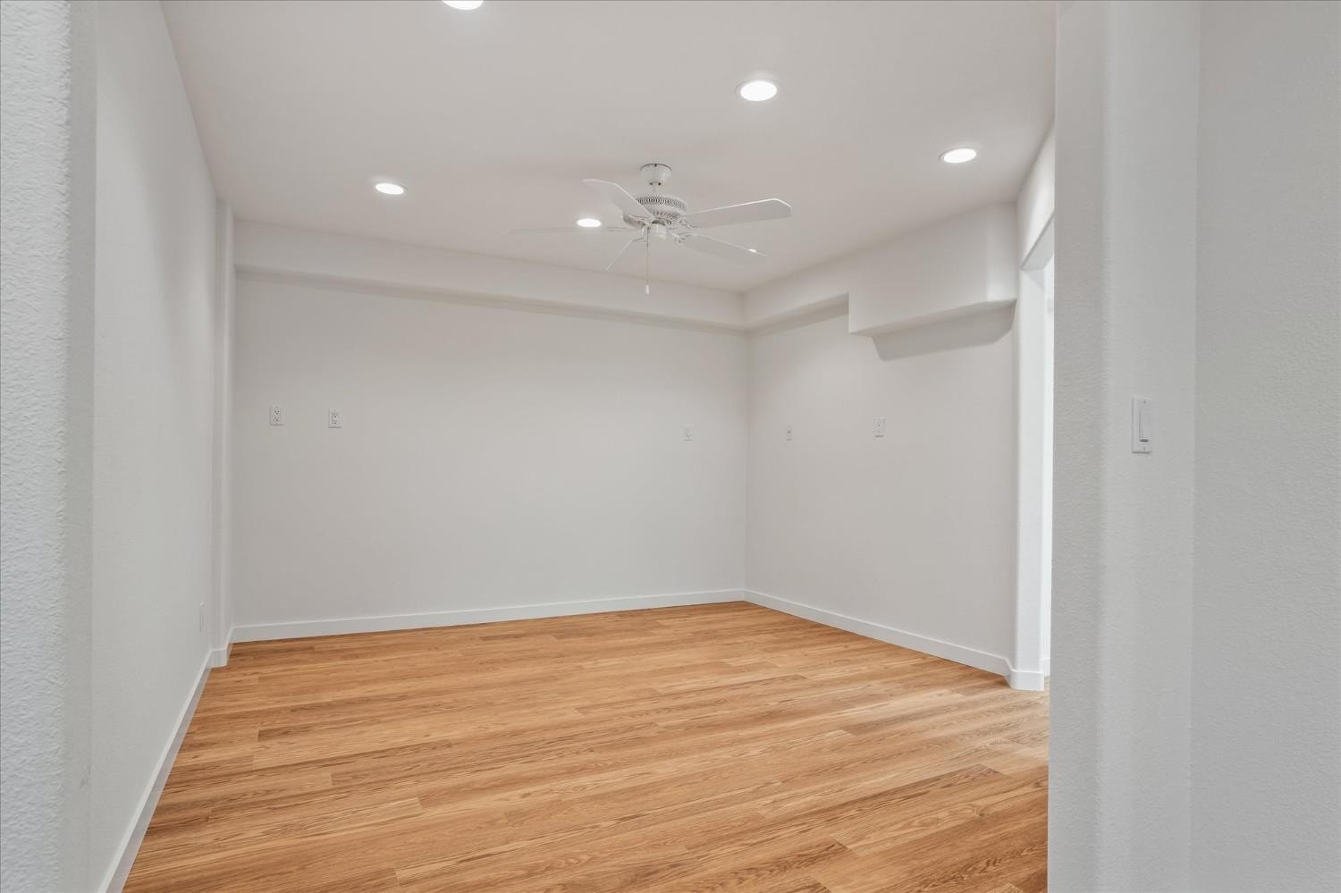 Arnold, California, 95223, United States, 3 Bedrooms Bedrooms, ,4 BathroomsBathrooms,Residential,For Sale,1924050