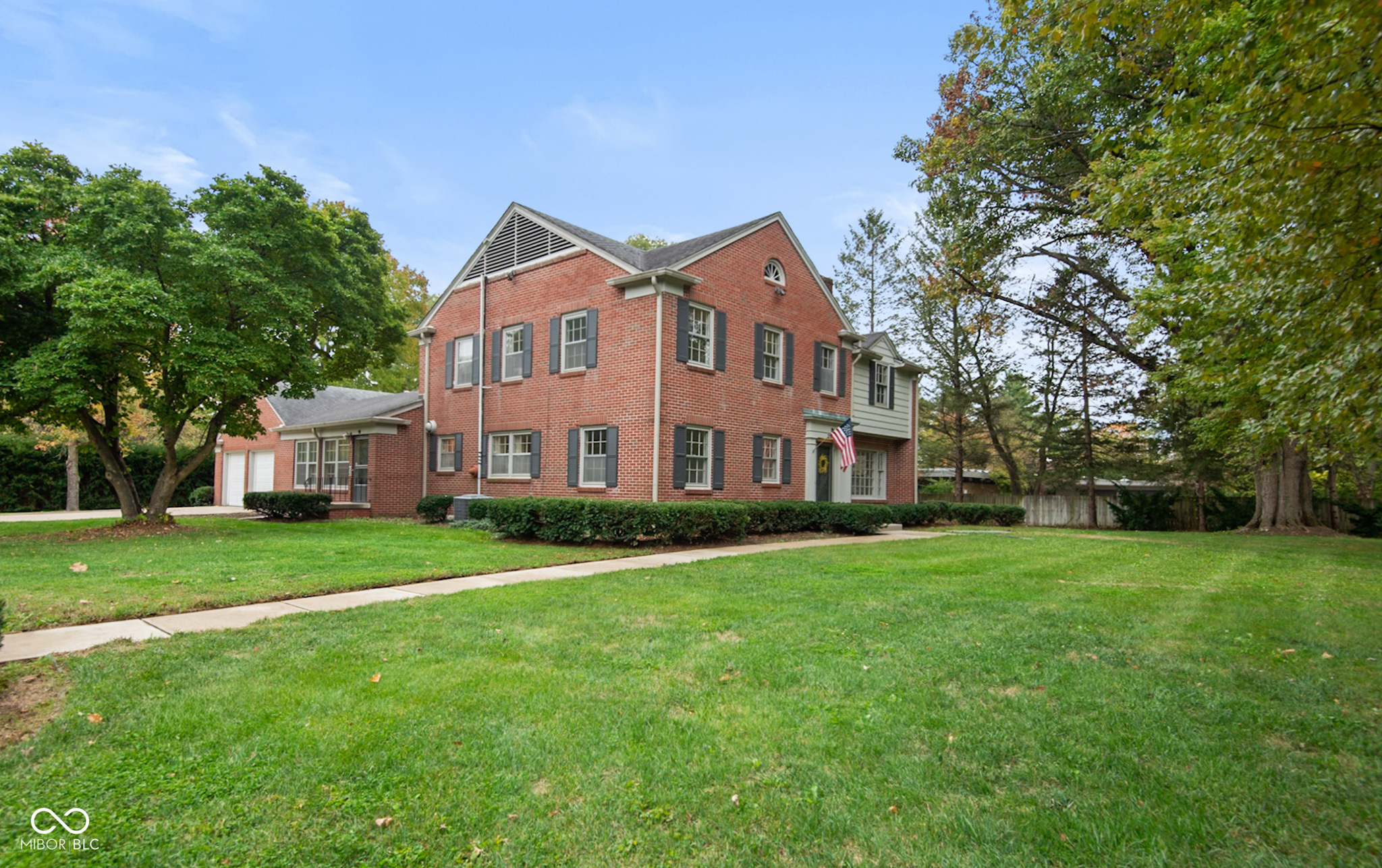 Columbus, Indiana, 47201, United States, 4 Bedrooms Bedrooms, ,3 BathroomsBathrooms,Residential,For Sale,1979631