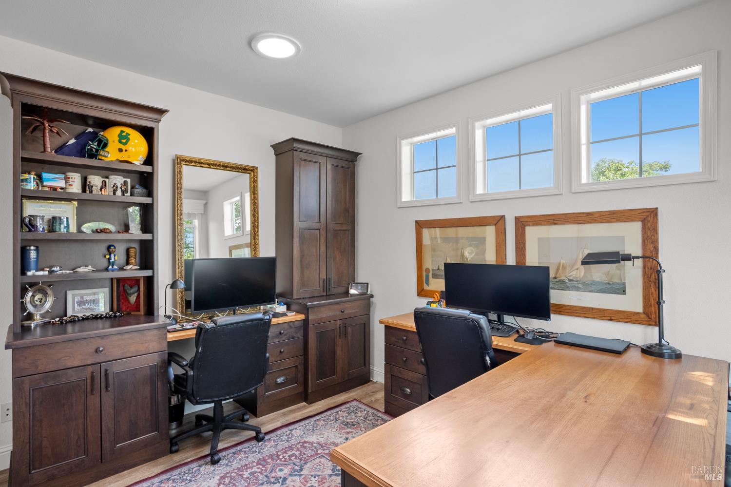 San Rafael, California, 94903, United States, 3 Bedrooms Bedrooms, ,2 BathroomsBathrooms,Residential,For Sale,1907707