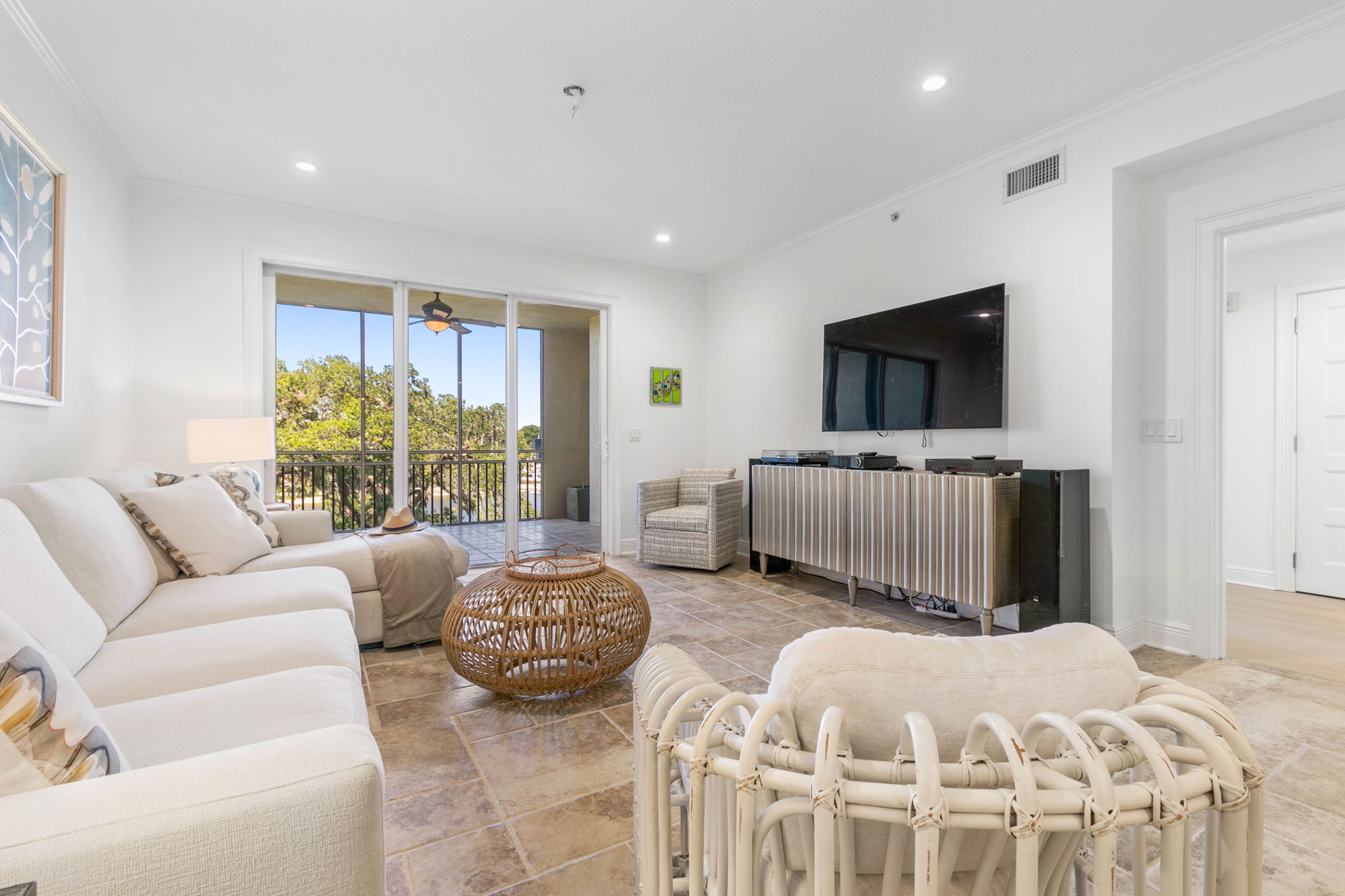  146 Palm Coast Resort Boulevard, #409, Palm Coast, FL - 物件實景