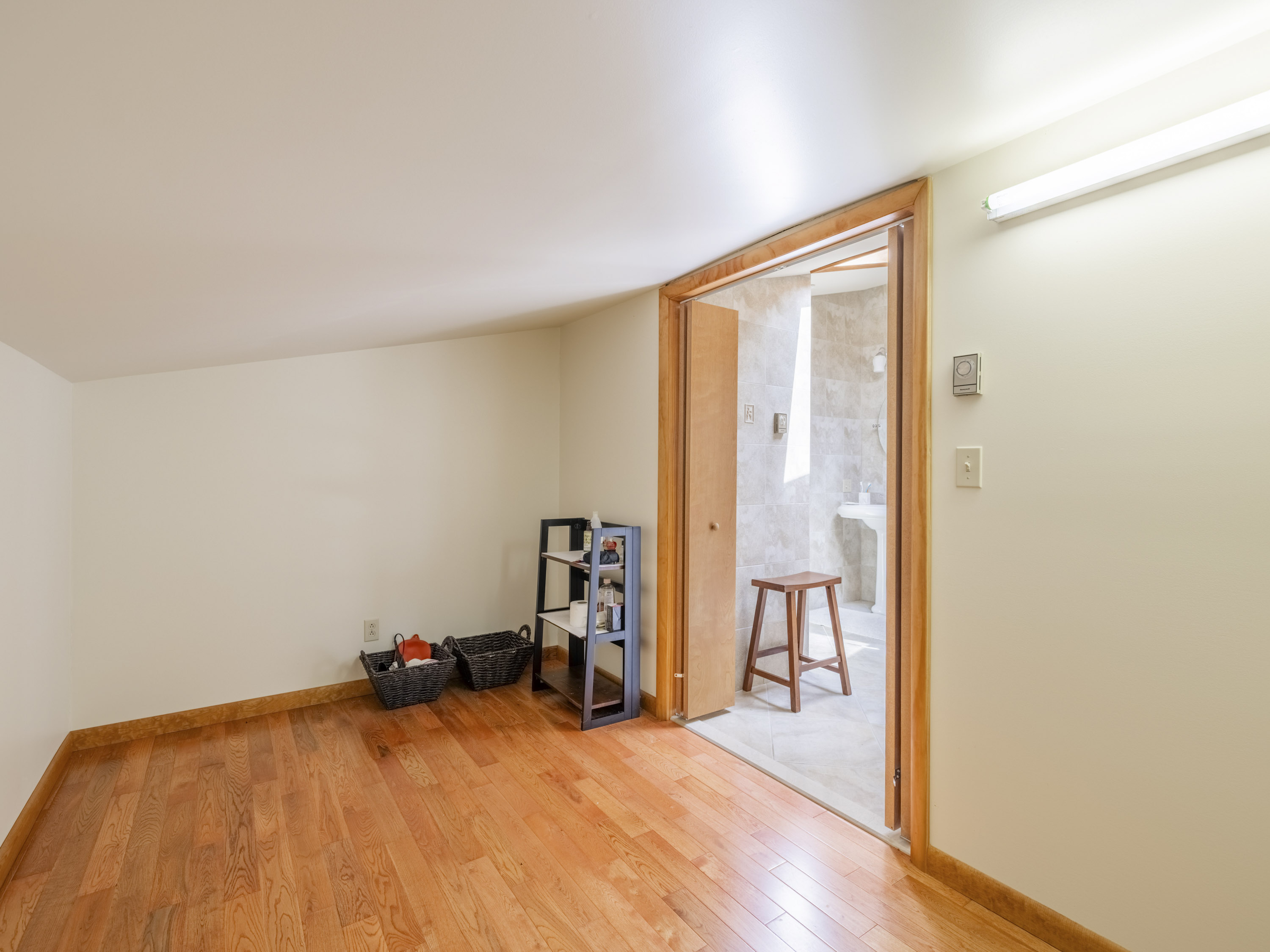 Jewett, New York, 12444, United States, 4 Bedrooms Bedrooms, ,4 BathroomsBathrooms,Residential,For Sale,1877555