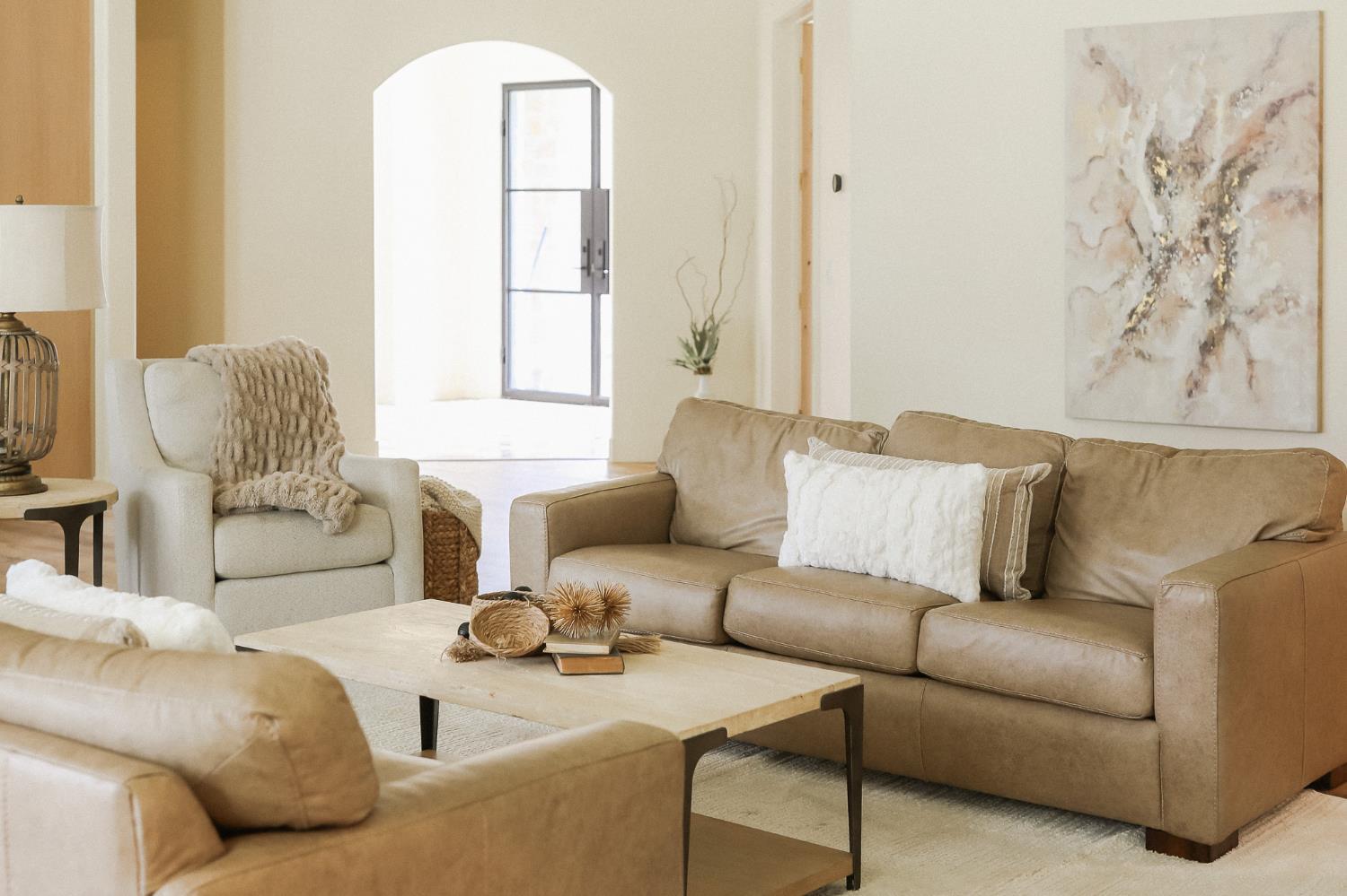 Modesto, California, 95357, United States, 4 Bedrooms Bedrooms, ,4 BathroomsBathrooms,Residential,For Sale,1976586