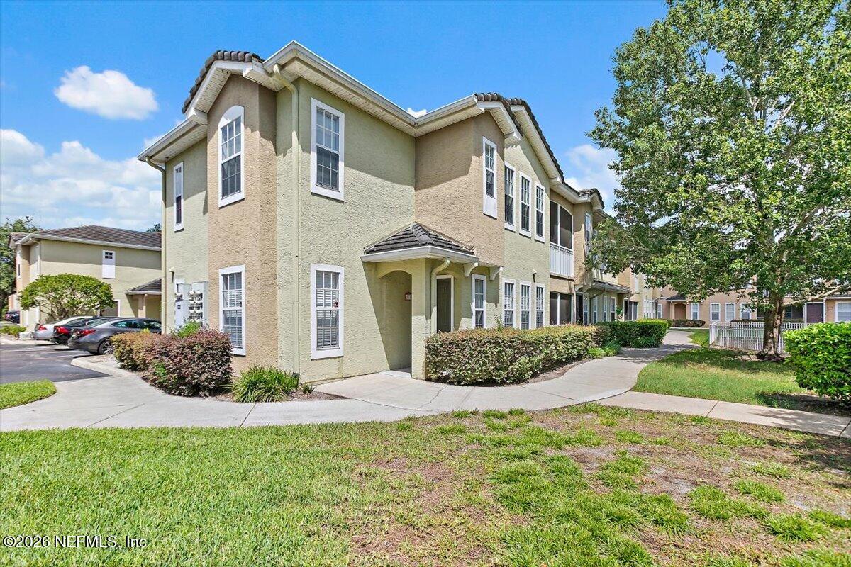 Gate Pkwy, Jacksonville, FL 32246