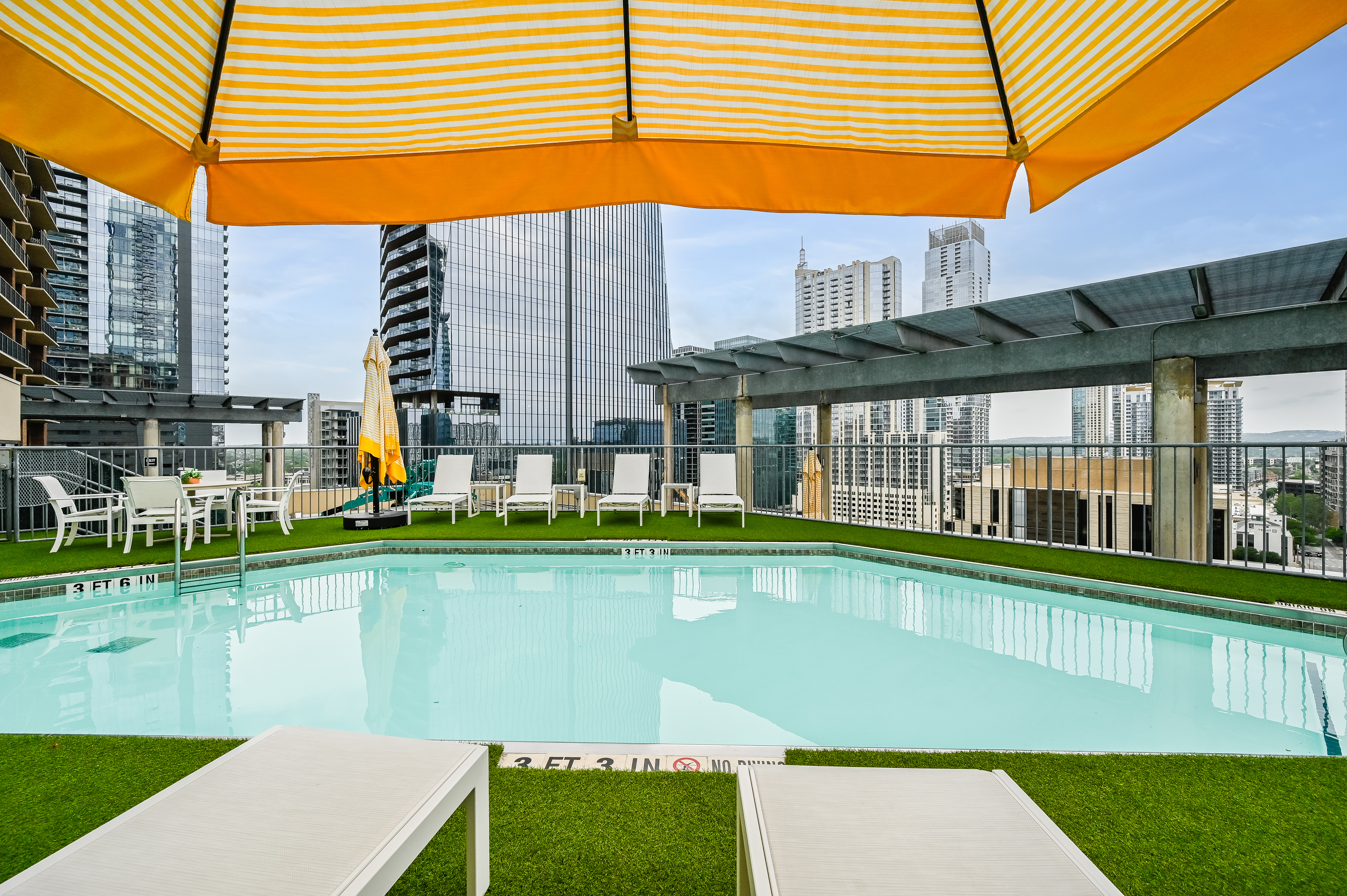  The Corner Residence  Plaza Lofts 1002 - 物件實景