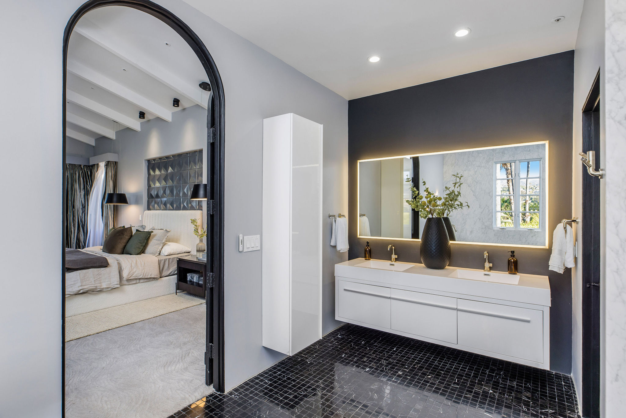  Romantic Spanish Retreat in Whitley Heights - 物件實景