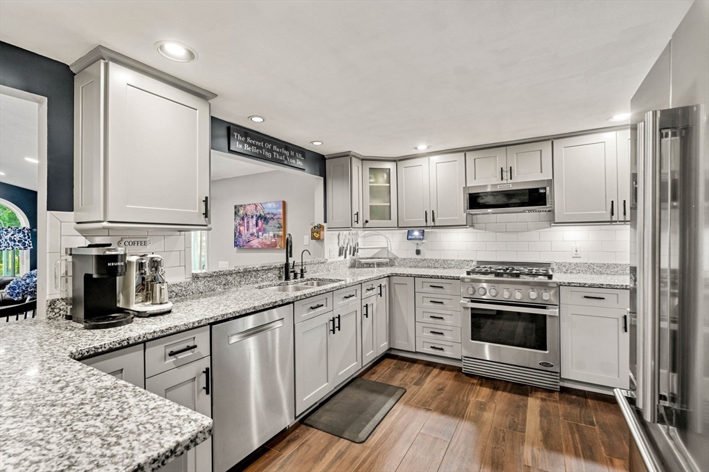 Haverhill, Massachusetts, 01835, United States, 3 Bedrooms Bedrooms, ,2 BathroomsBathrooms,Residential,For Sale,1967914